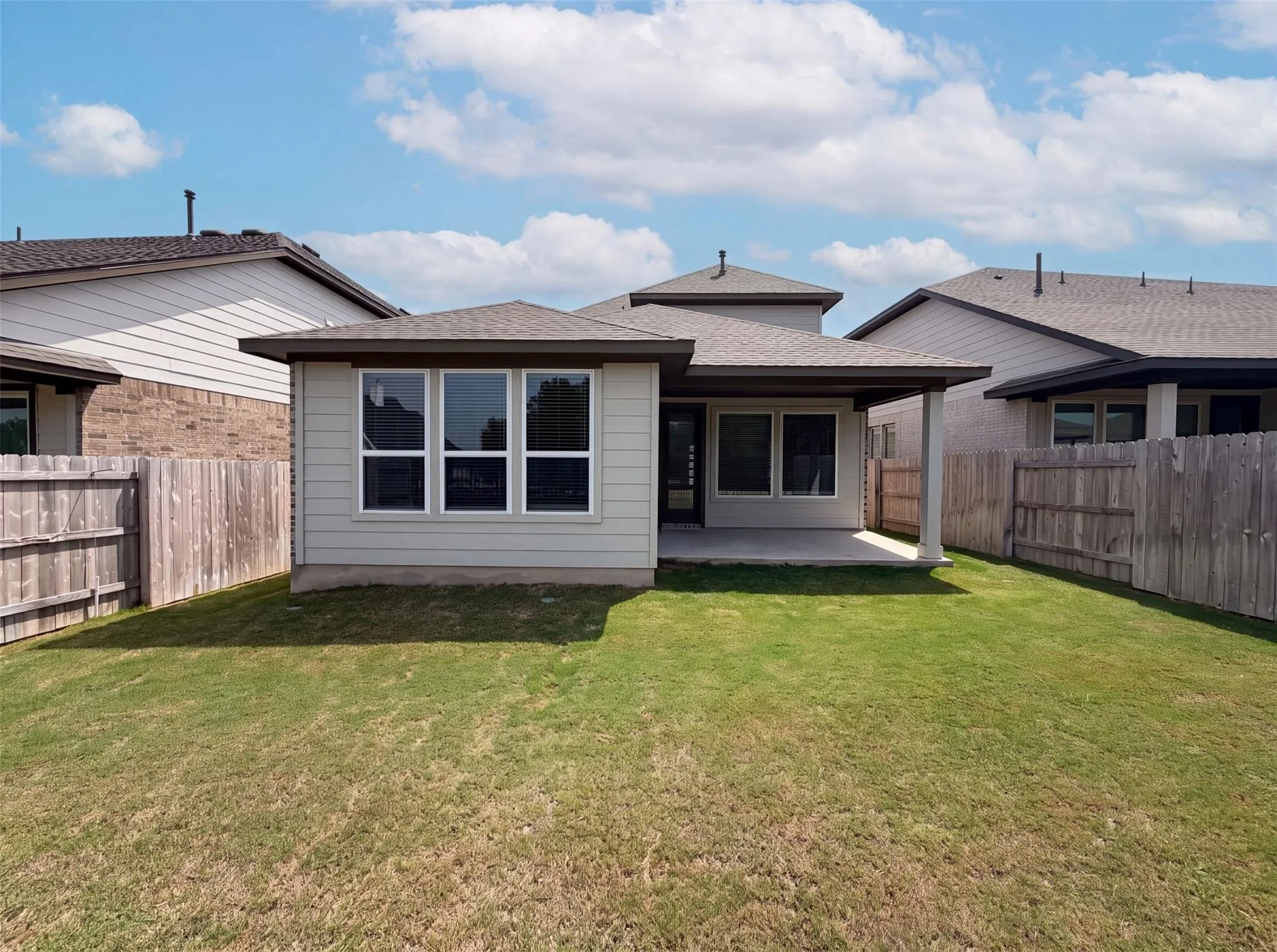 Photo 5 of 125 HIGH VALLEY DR