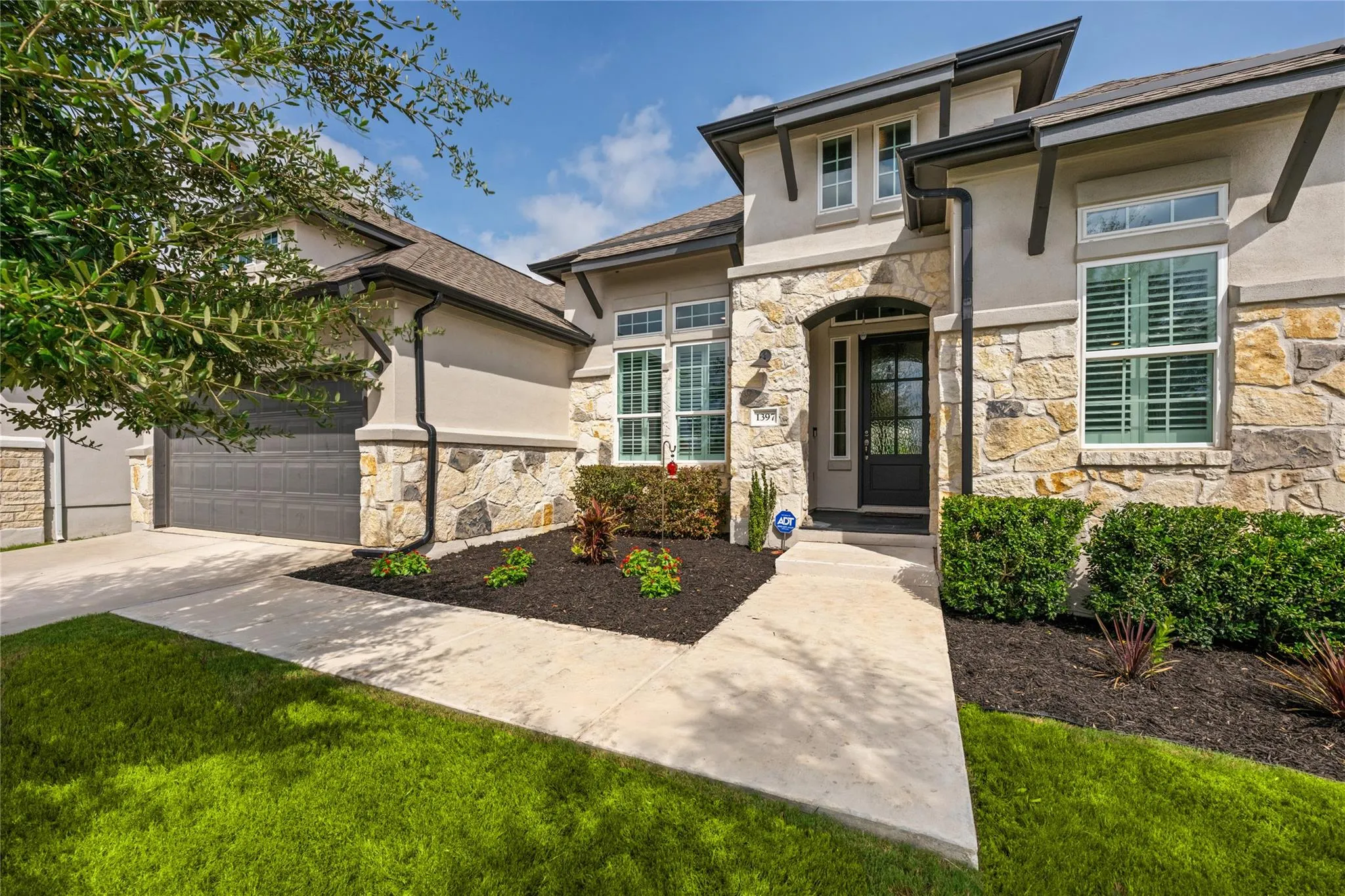 Photo 3 of 1397 PINK GRANITE BLVD