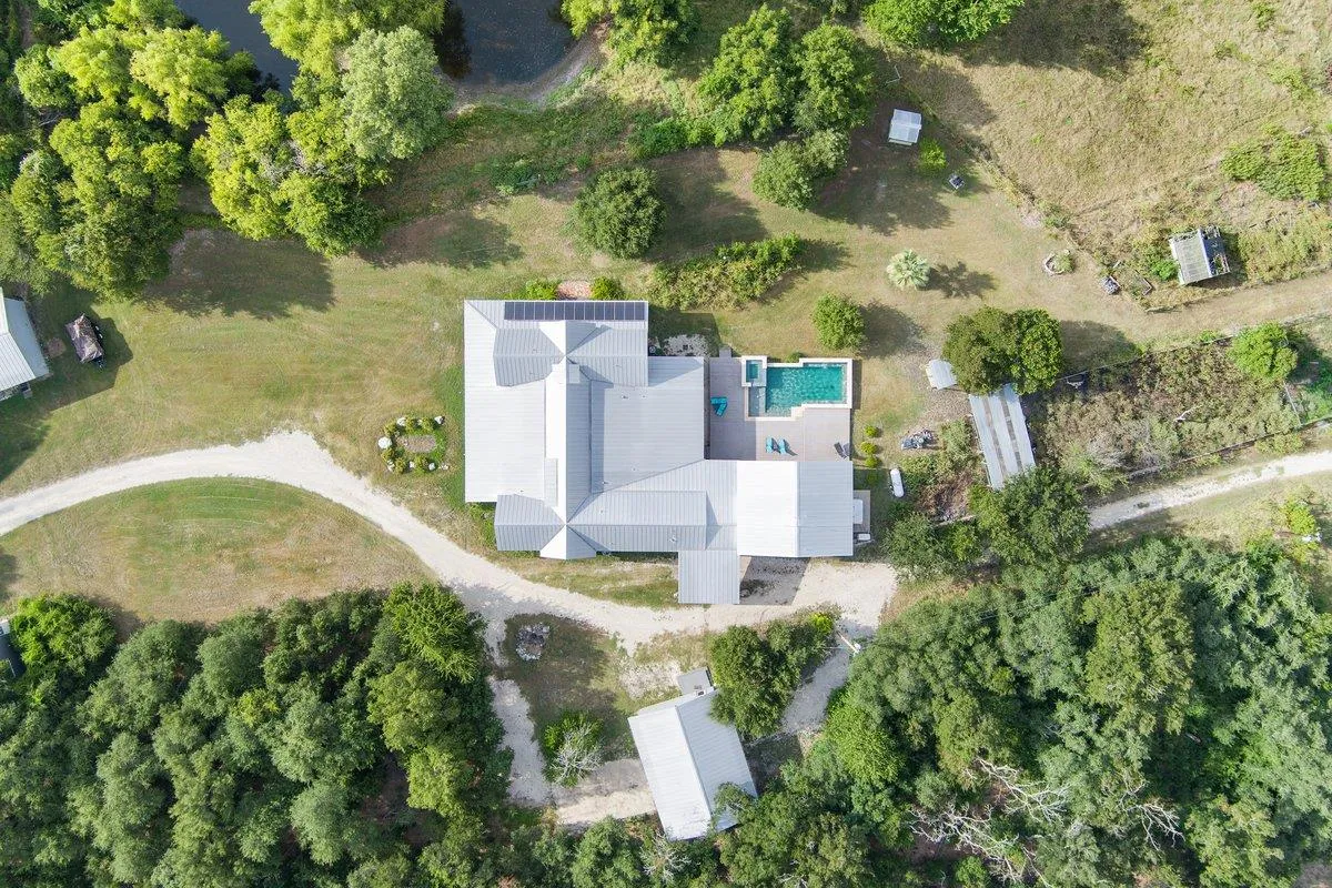 Photo of 100 S DEWBERRY CREEK TRL, Hutto, TX, 78634