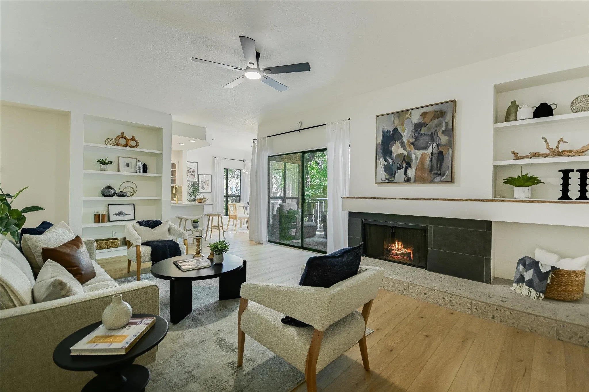 Photo 3 of 4711 SPICEWOOD SPRINGS RD #A-101