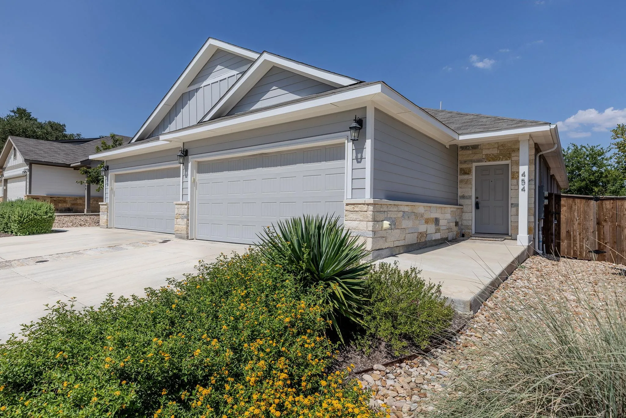 Photo 2 of 454 PARKLINE DR #33B