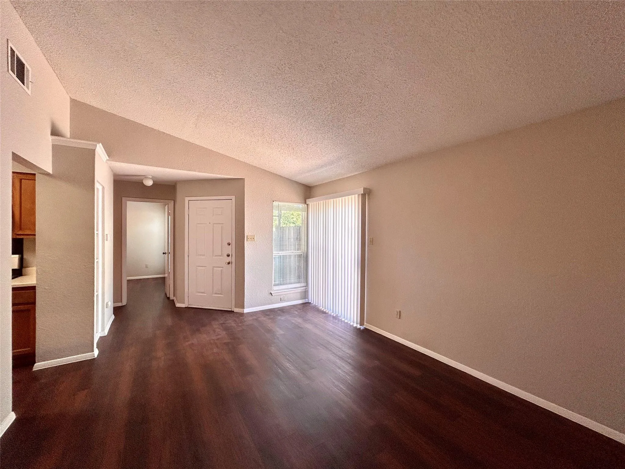 Photo 3 of 2112 CEDAR BEND DR