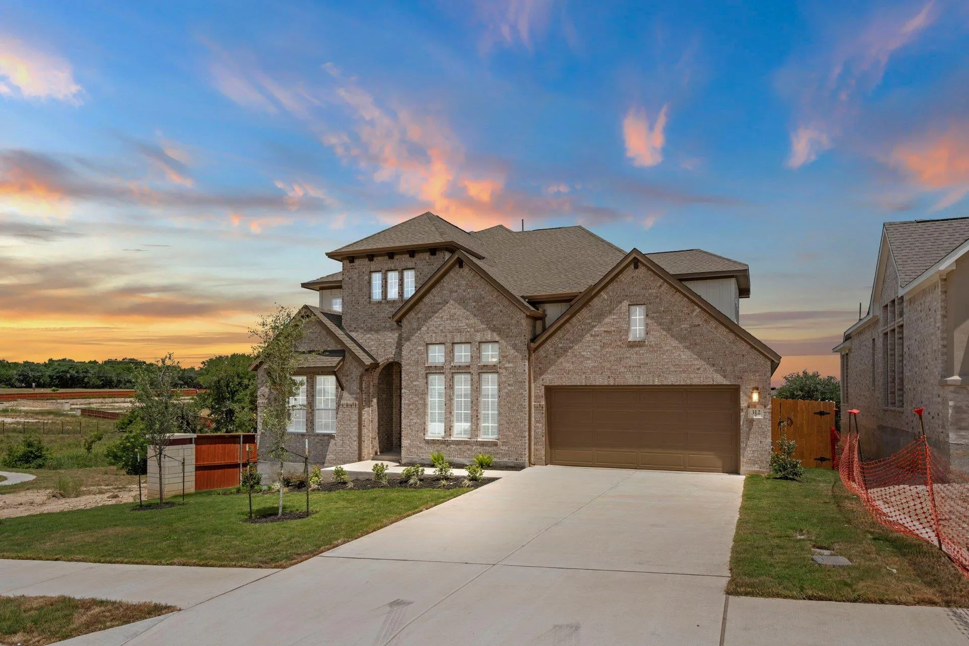 Photo of 312 SMOKE SIGNAL CT, Liberty Hill, TX, 78642