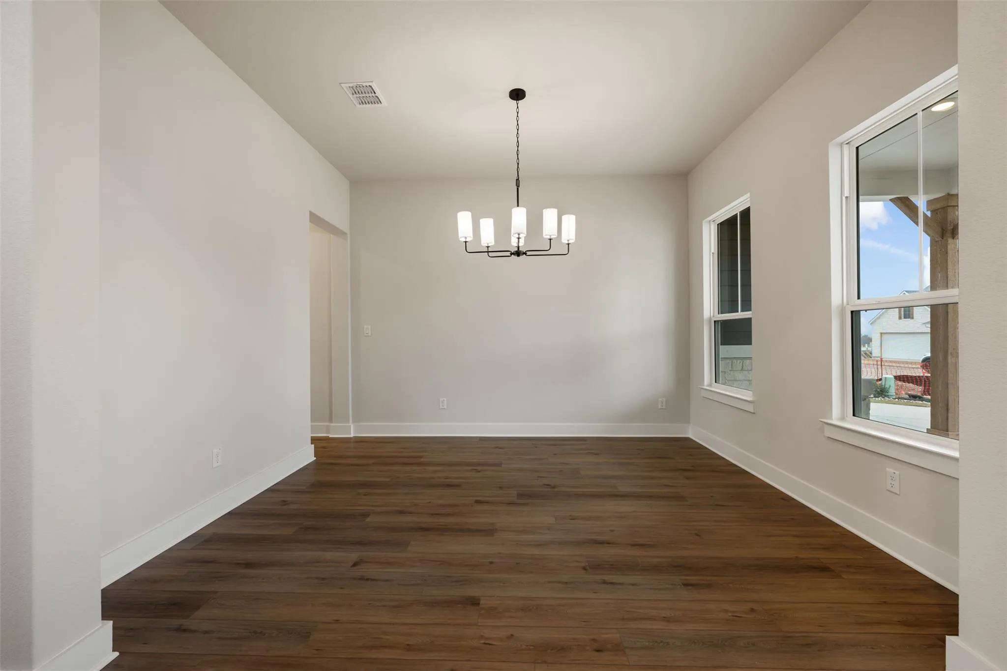 Photo 5 of 17200 GENISTA WAY
