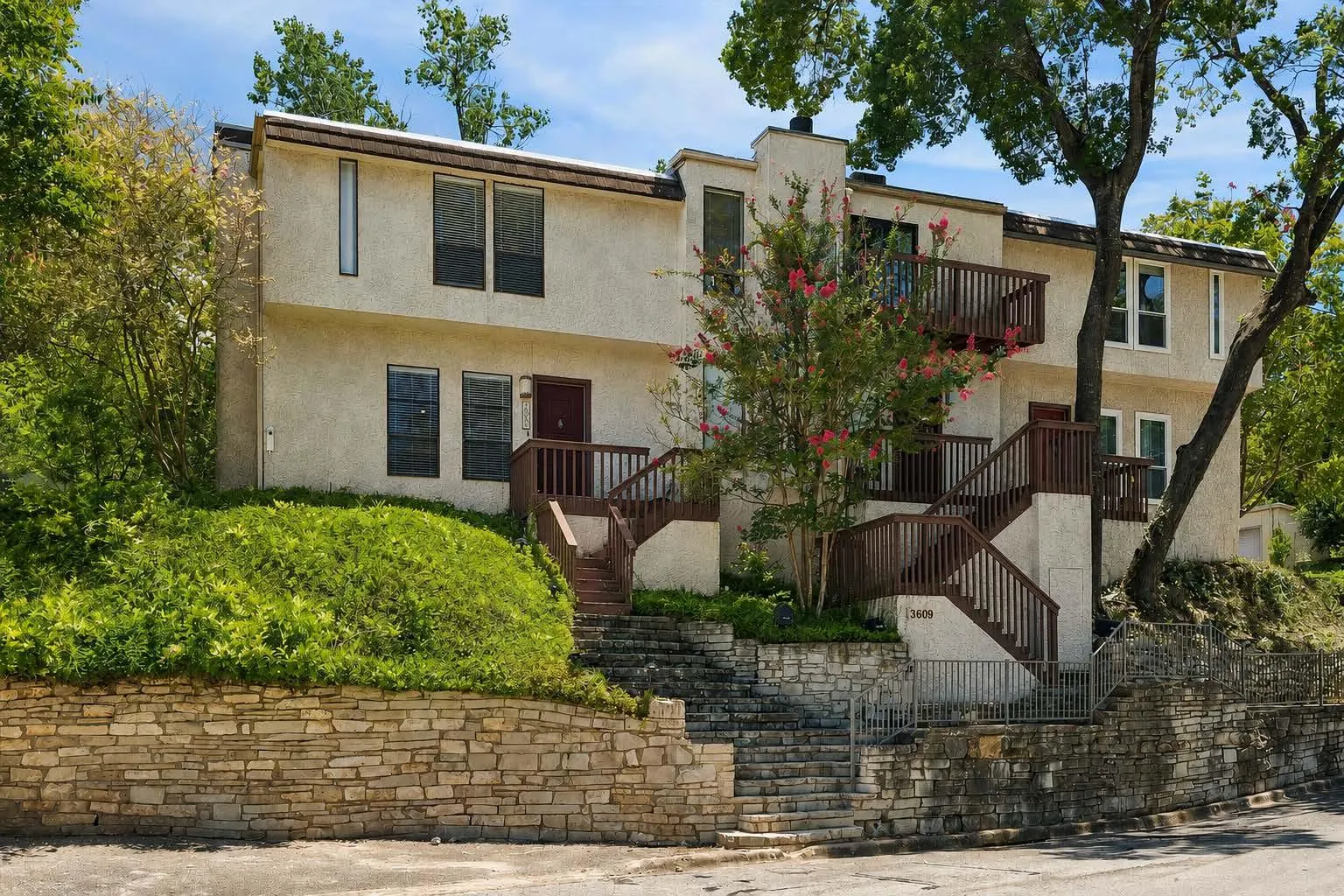 Photo of 3609 LAS COLINAS DR #A, Austin, TX, 78731