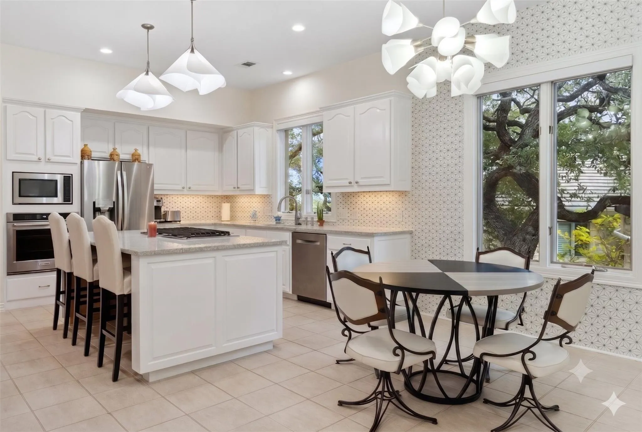 Photo 3 of 2305 BARTON CREEK BLVD #36