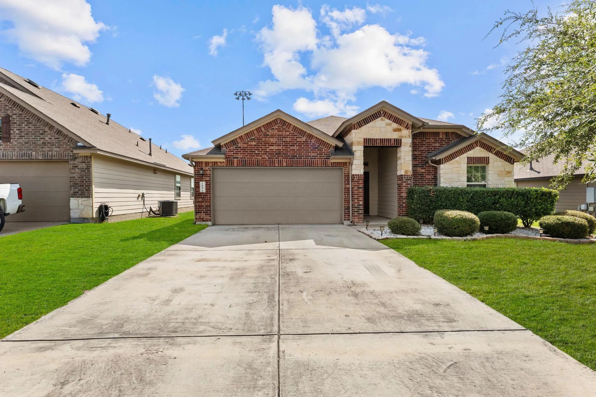 Photo of 185 SILVER MAPLE DR, Kyle, TX, 78640