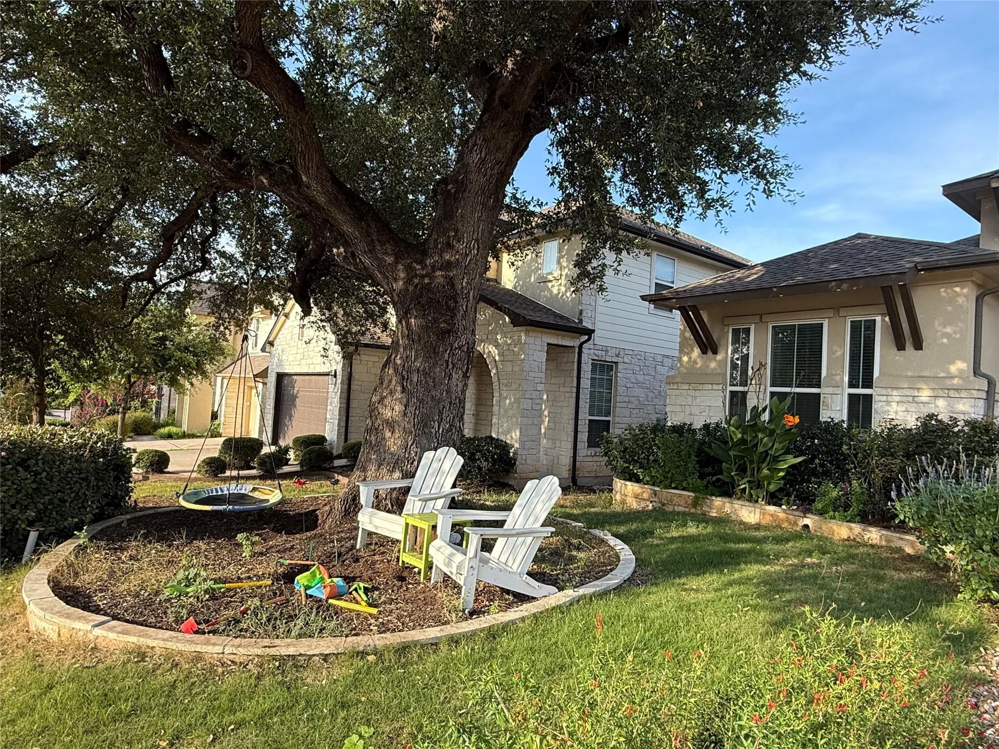 Photo 4 of 14716 IVEANS WAY