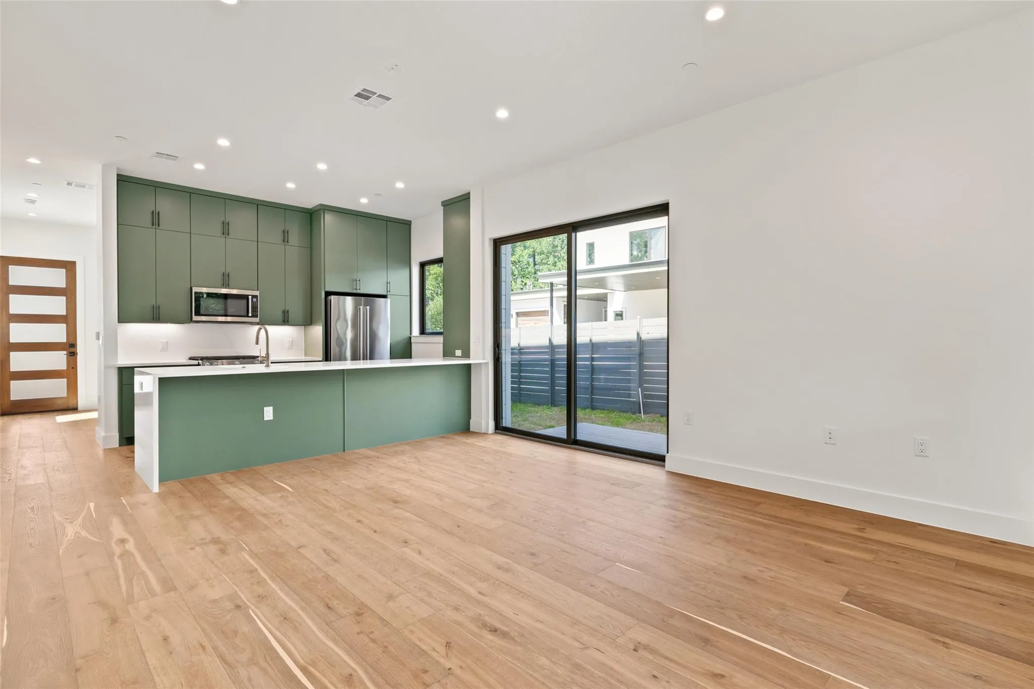 Photo 3 of 3208 CLAWSON RD #4B