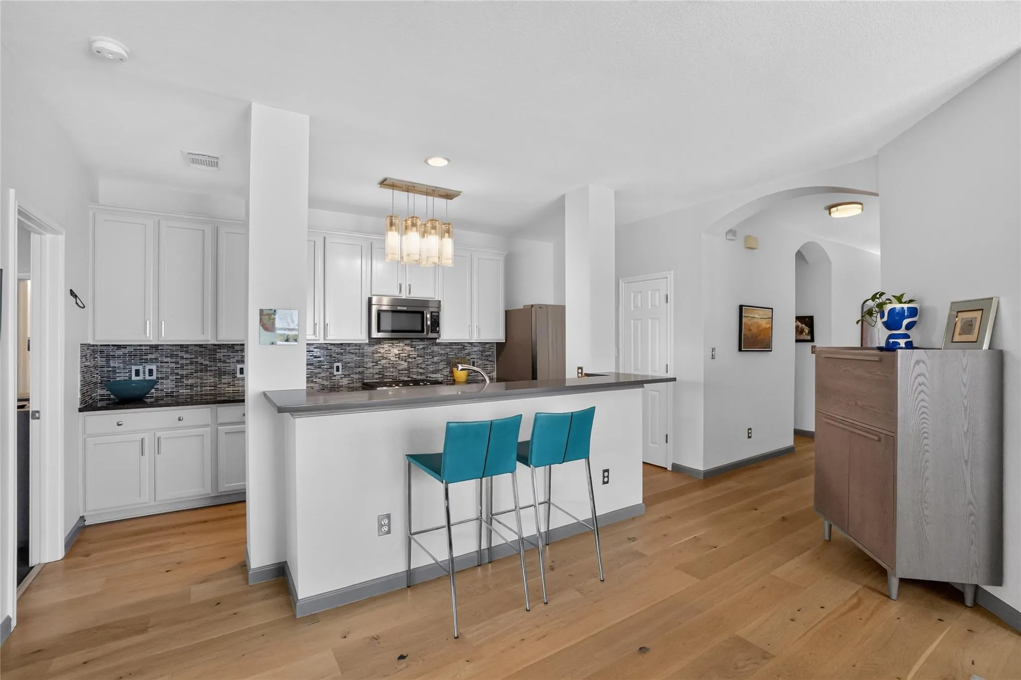Photo 3 of 2713 KINNEY OAKS CT