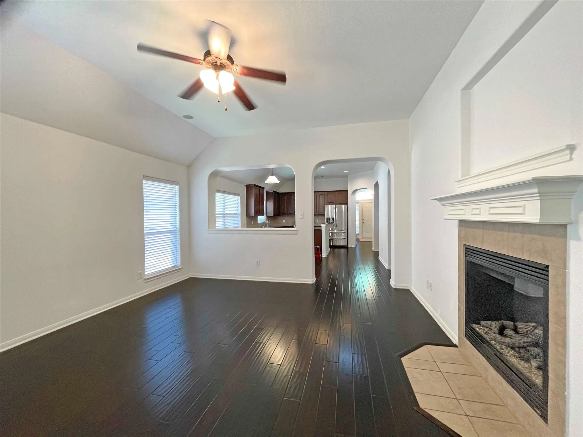 Photo 4 of 3440 PINE NEEDLE CIR