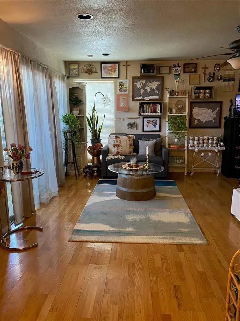 Photo 2 of 112 W 38TH ST #202