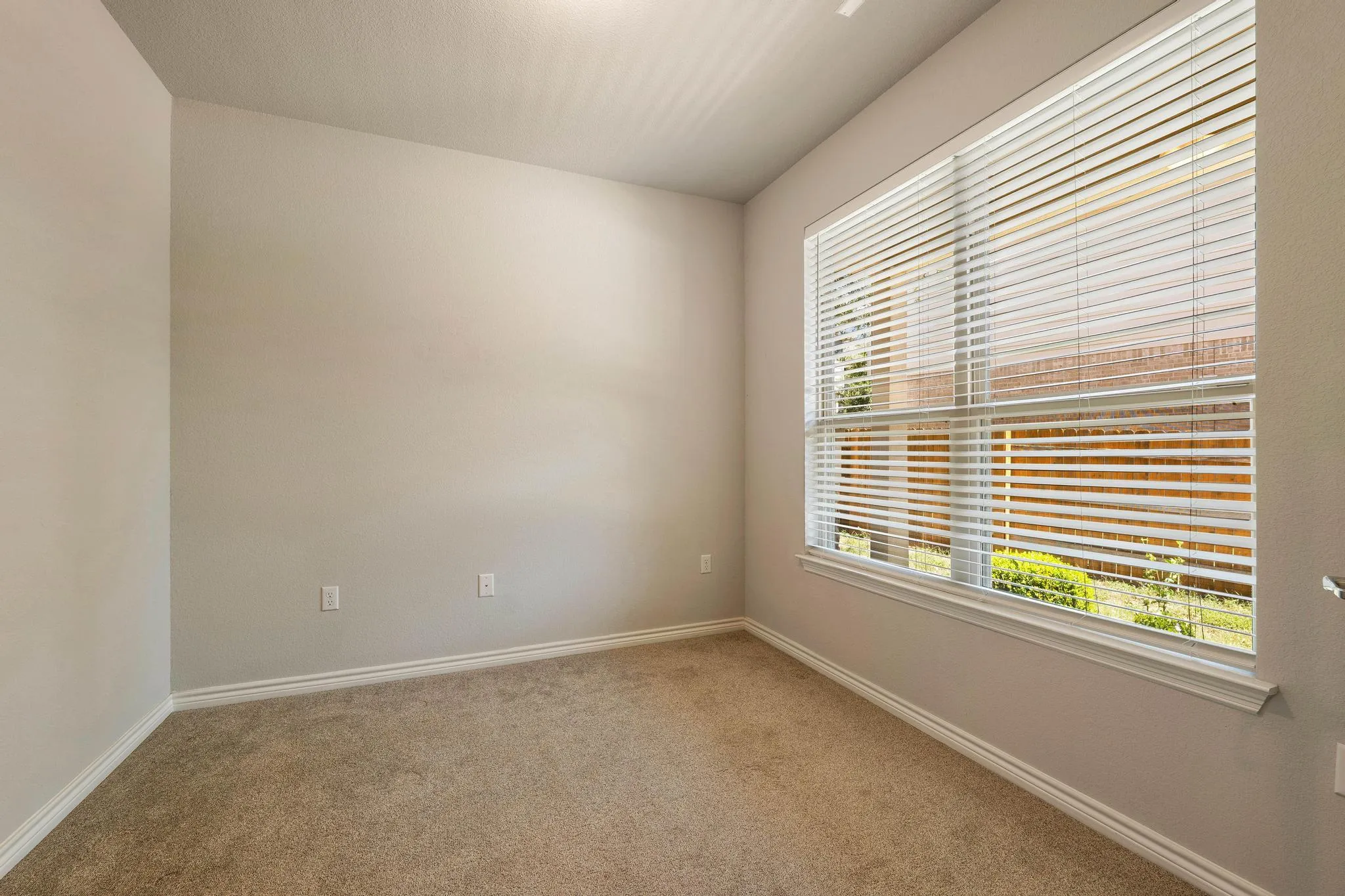 Photo 5 of 9010 GAGE DR