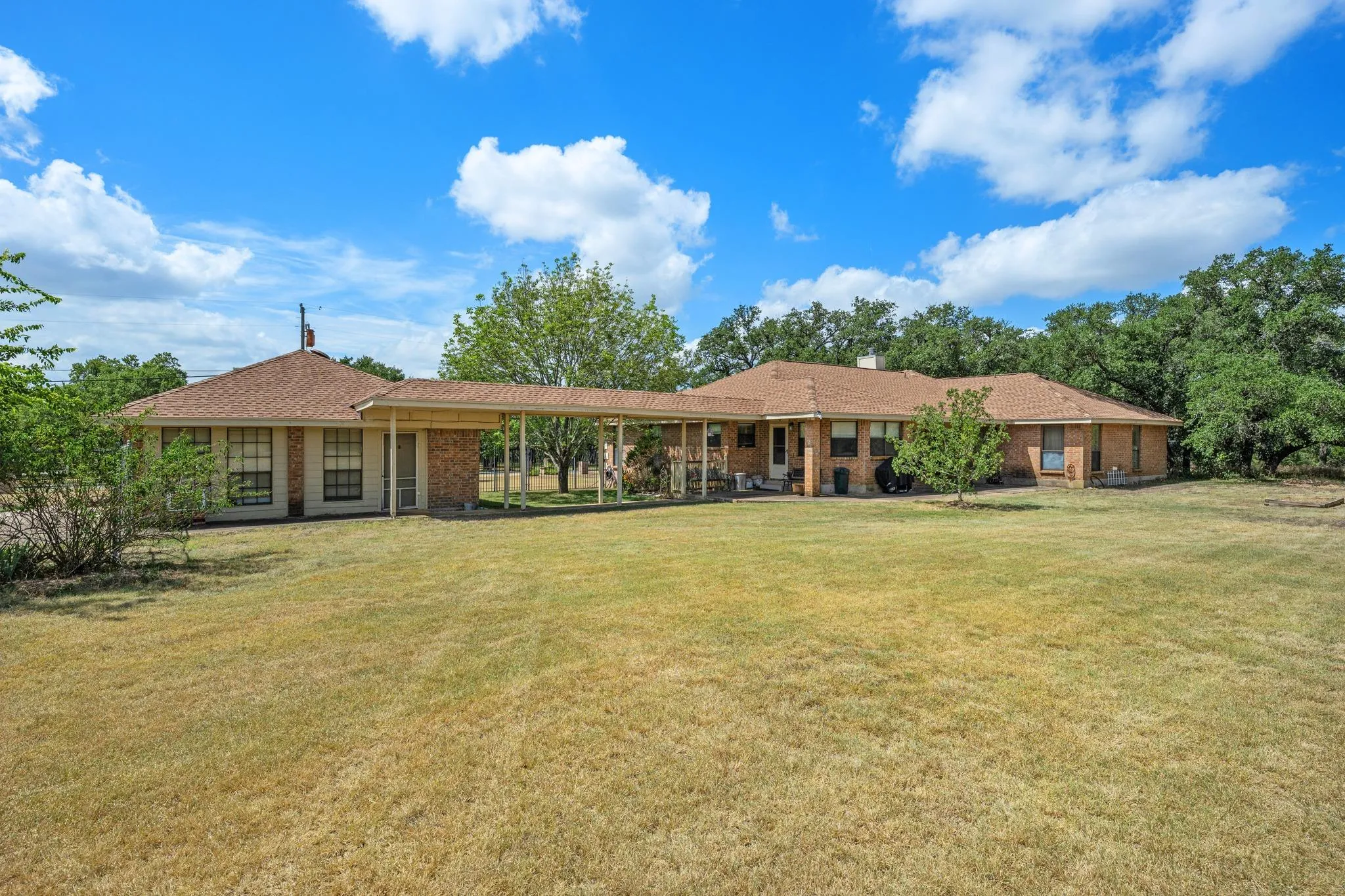 Photo of 2852 CEDAR HOLLOW RD, Georgetown, TX, 78628