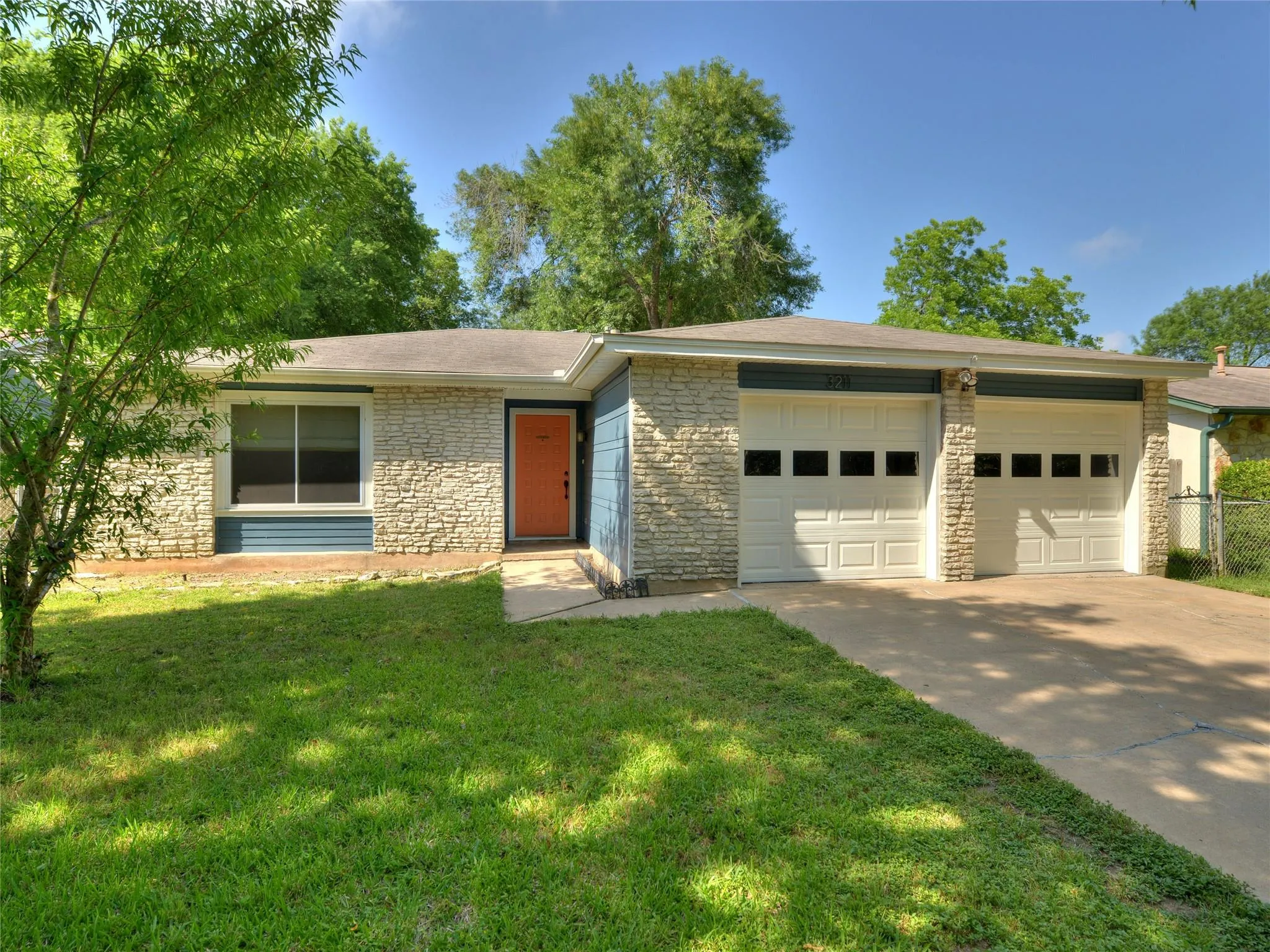 Photo of 3211 PAISANO TRL, Austin, TX, 78745