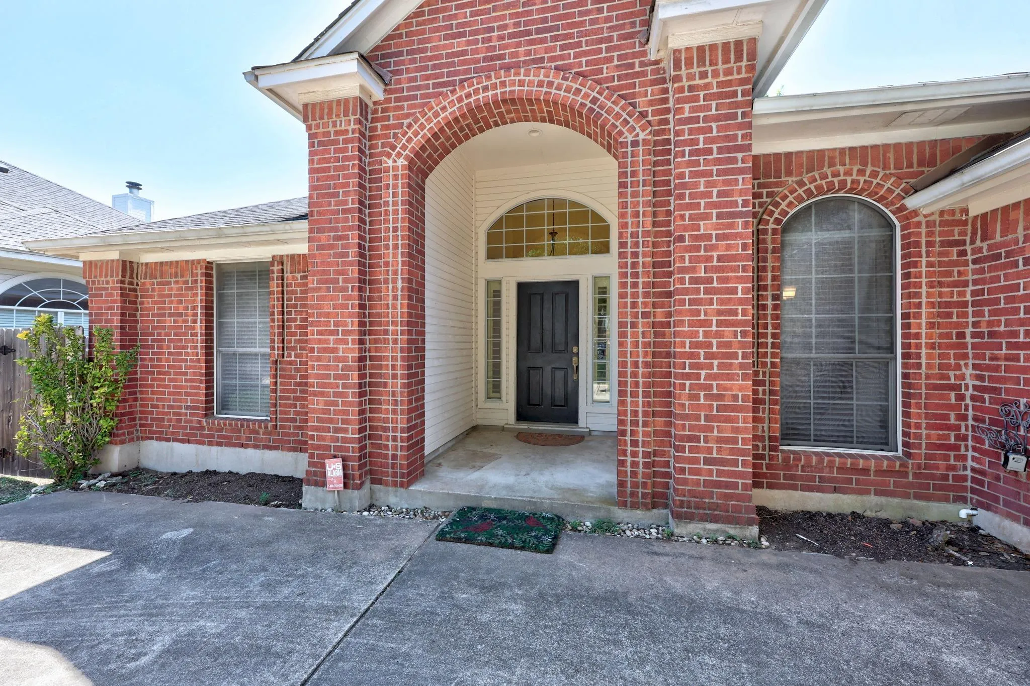 Photo 3 of 9123 9123 FAINWOOD LN