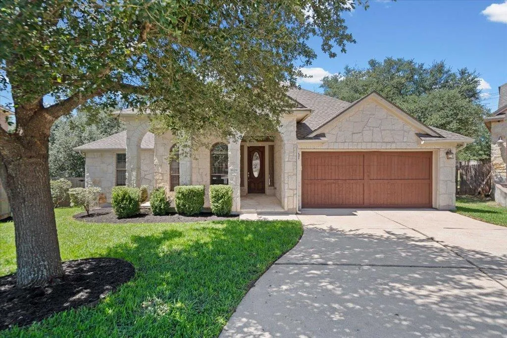 Photo of 8129 LADERA VERDE DR, Austin, TX, 78739