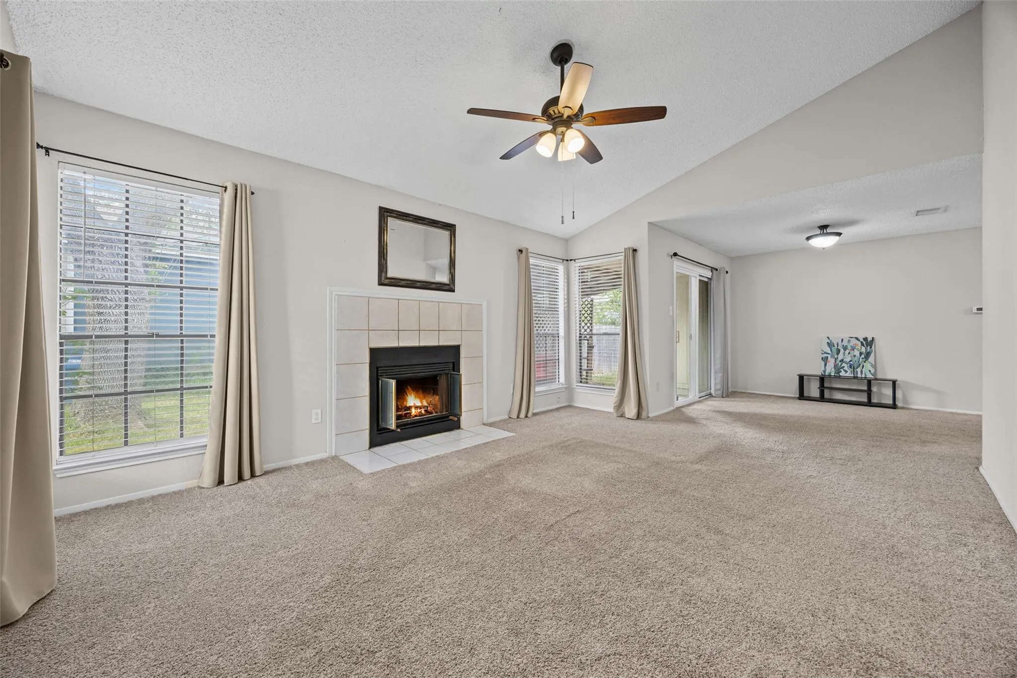 Photo 4 of 11602 PRAIRIE HEN LN