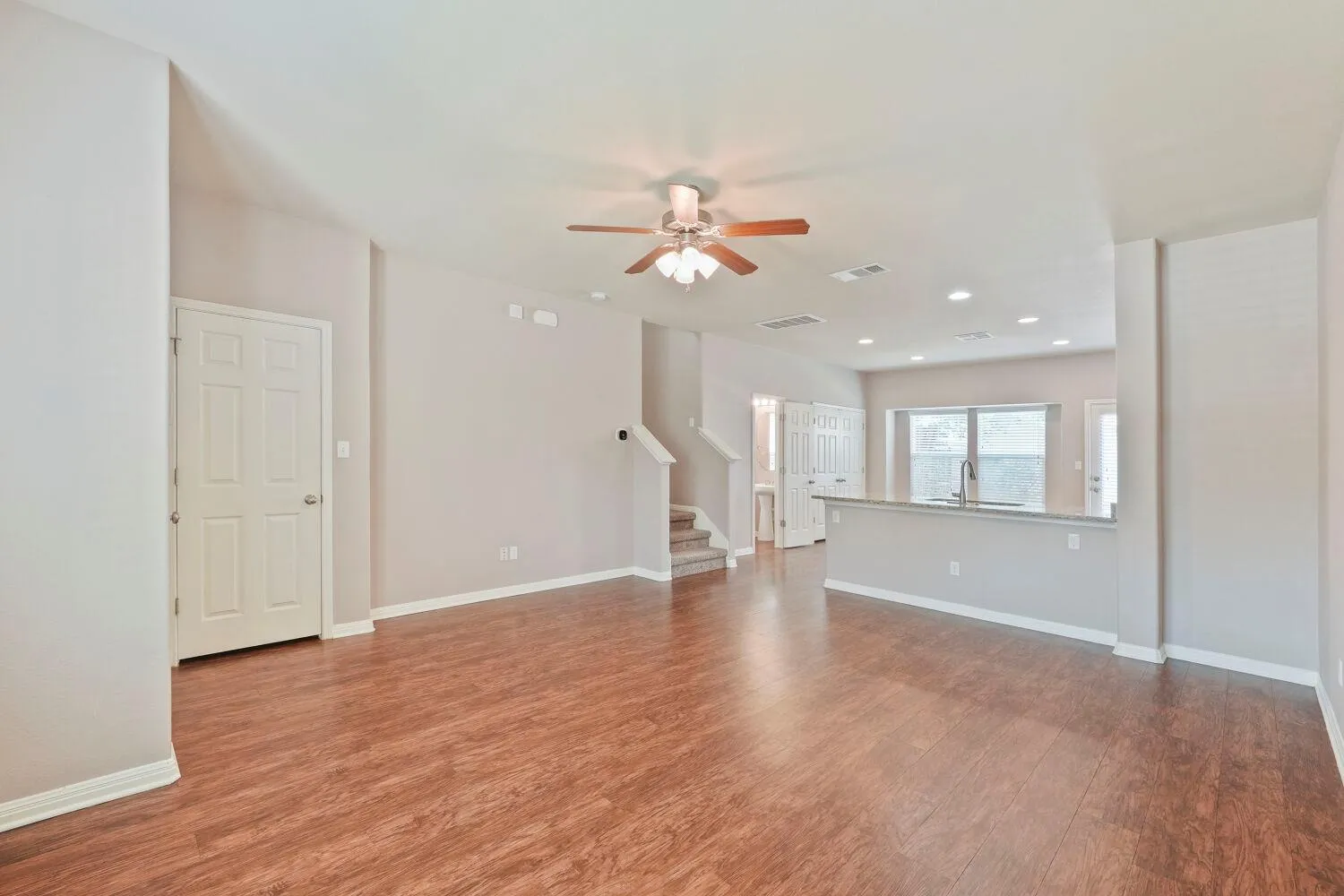 Photo 5 of 158 PRESTON TRL