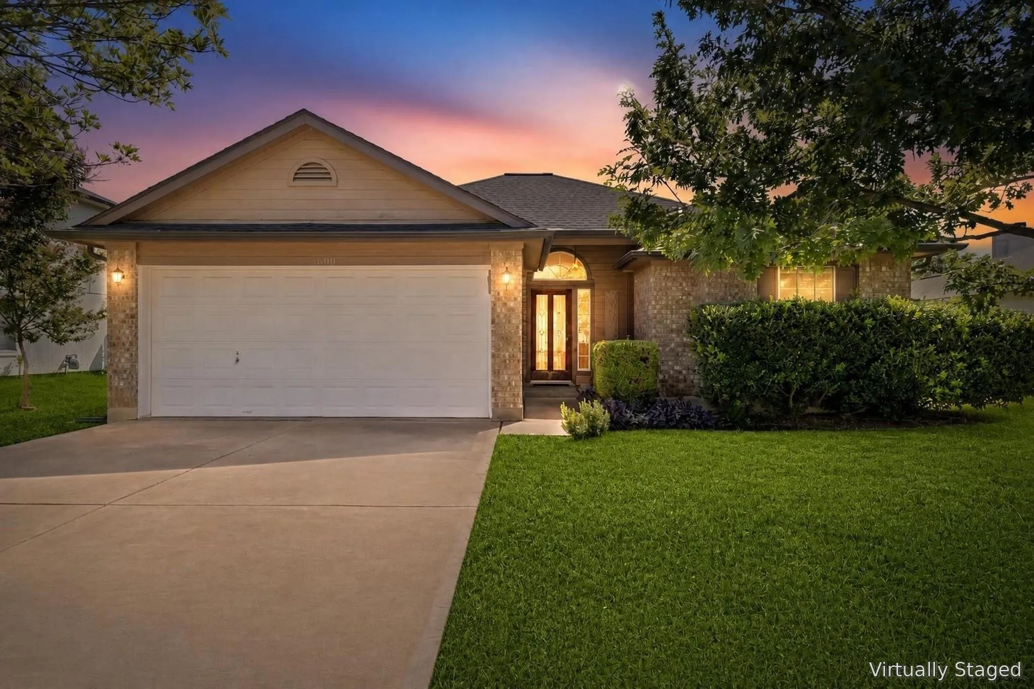 Photo of 600 SPARKLING BROOK LN, Leander, TX, 78641