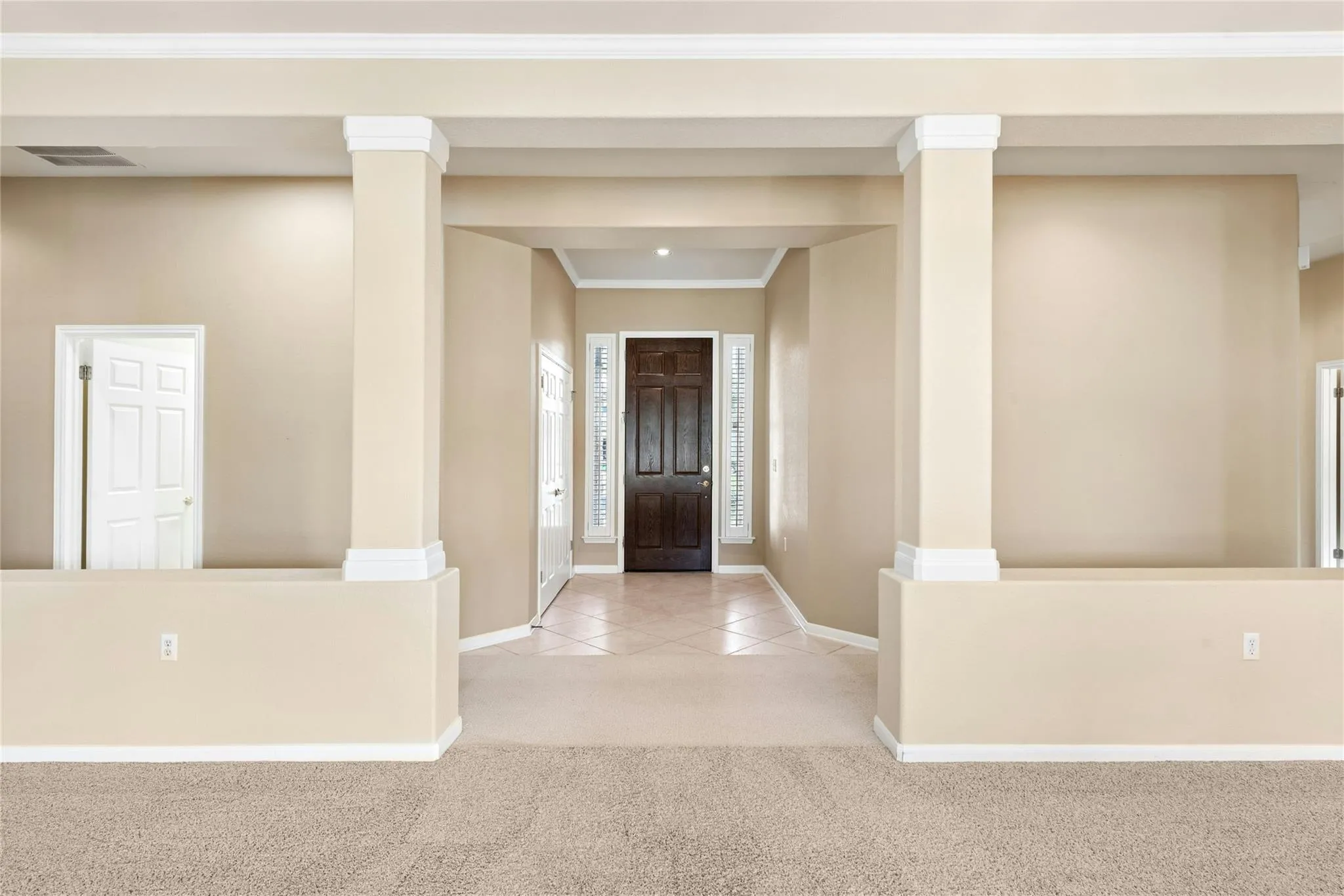 Photo 5 of 128 CREPE MYRTLE LN