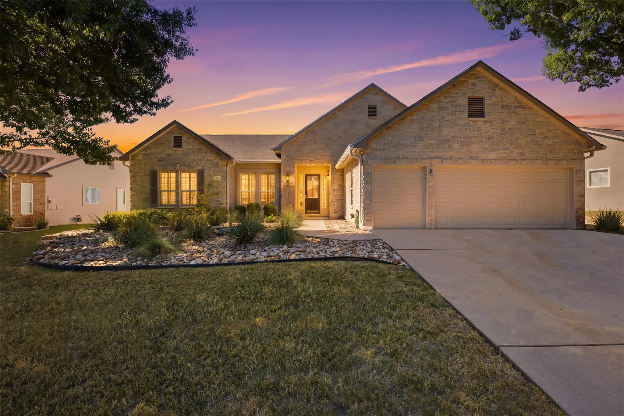 Photo of 128 CREPE MYRTLE LN, Georgetown, TX, 78633