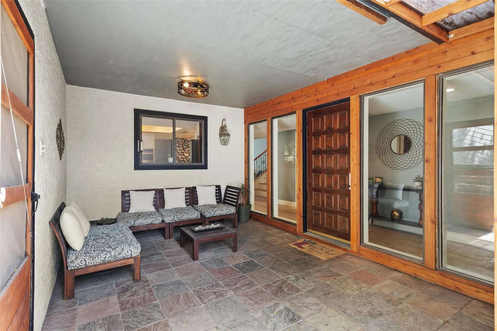 Photo 4 of 6110 GARDENRIDGE HOLW