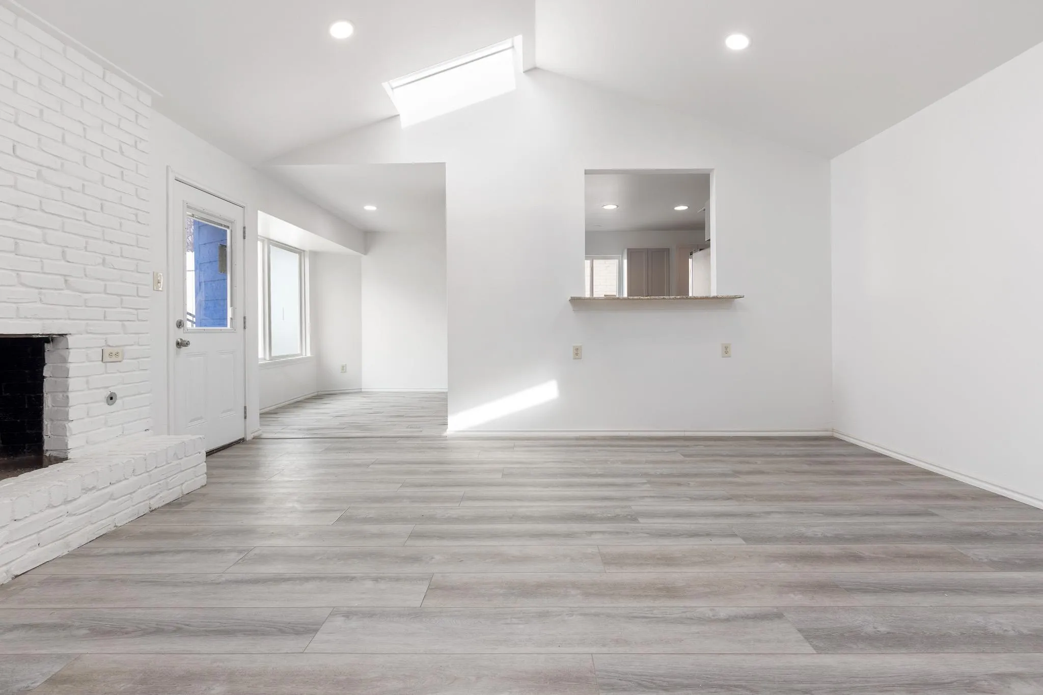 Photo 5 of 4806 CARSONHILL DR