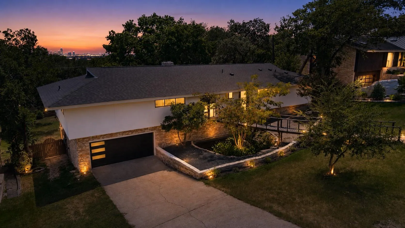 Photo of 4905 CRESTWAY DR, Austin, TX, 78731