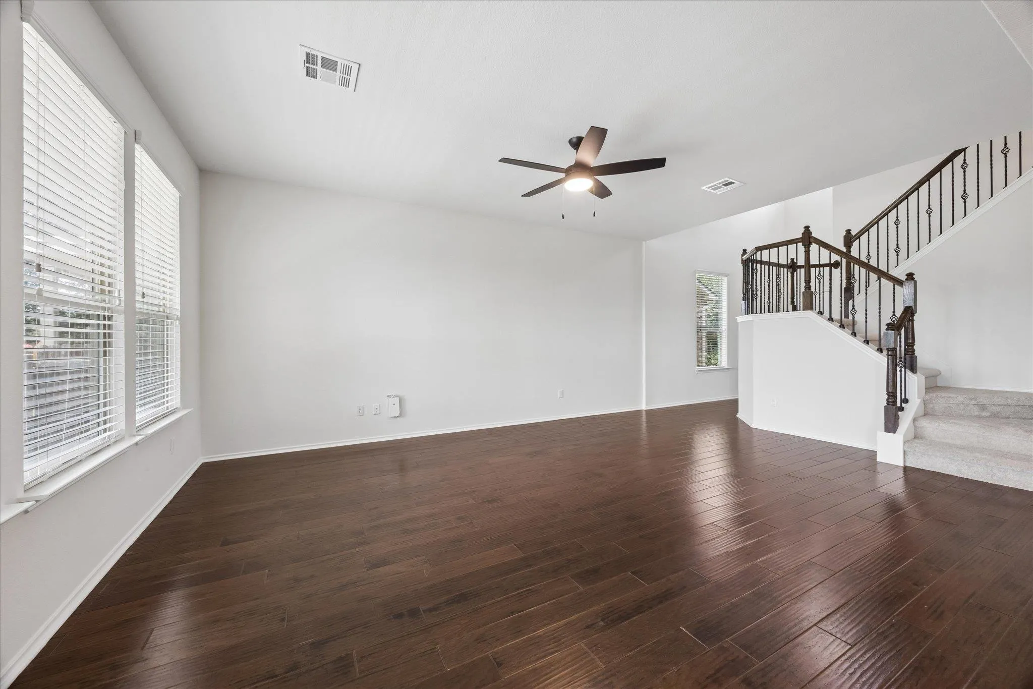 Photo 5 of 1321 CANOPY CREEK WAY