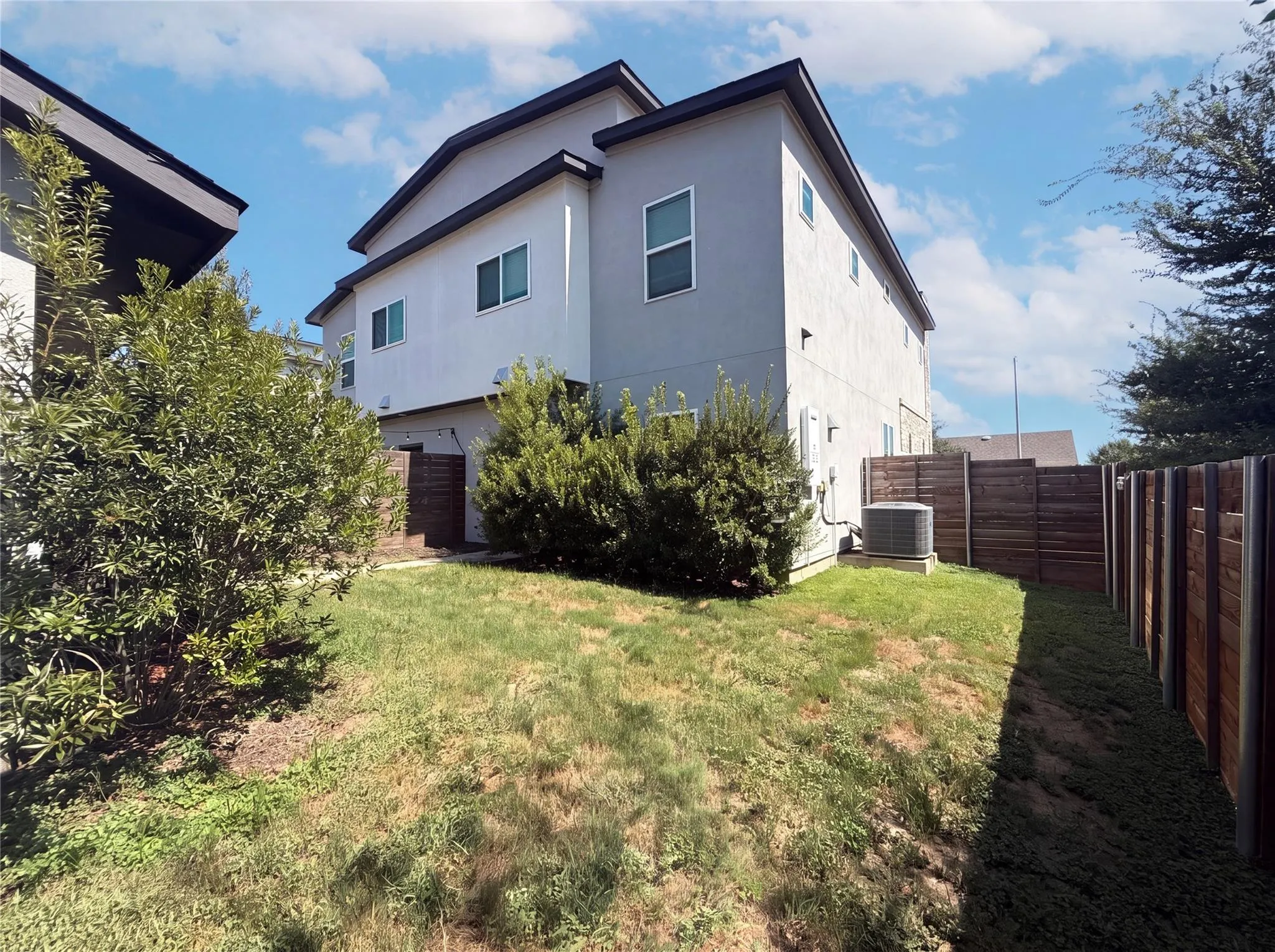 Photo 5 of 5713 CHARLES MERLE DR #48
