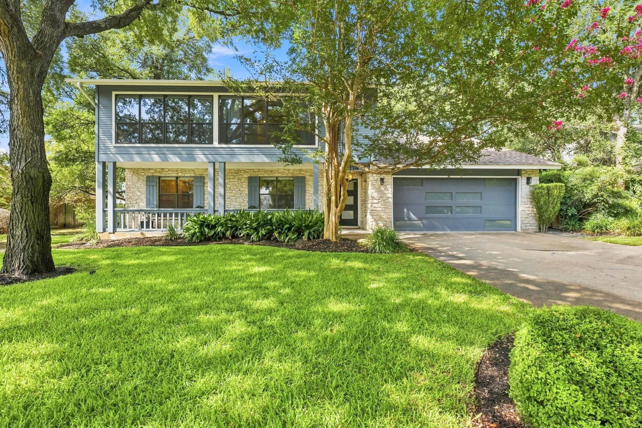 Photo of 2114 WYCHWOOD DR, Austin, TX, 78746