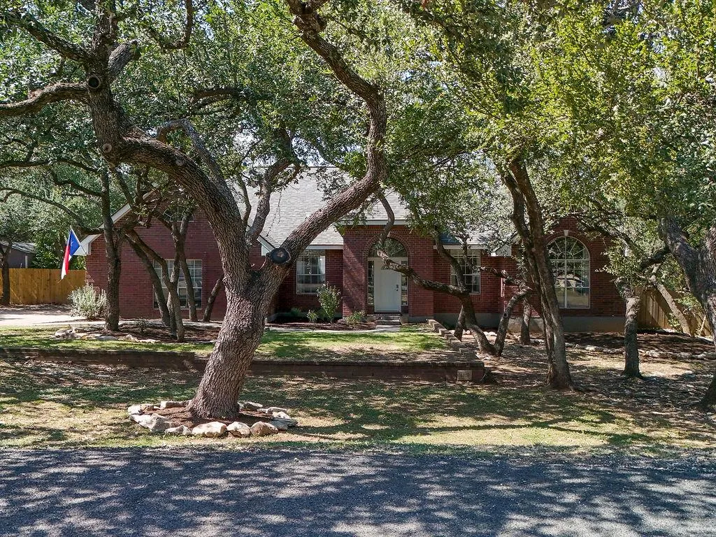Photo of 4319 MIRAMAR DR, Georgetown, TX, 78628