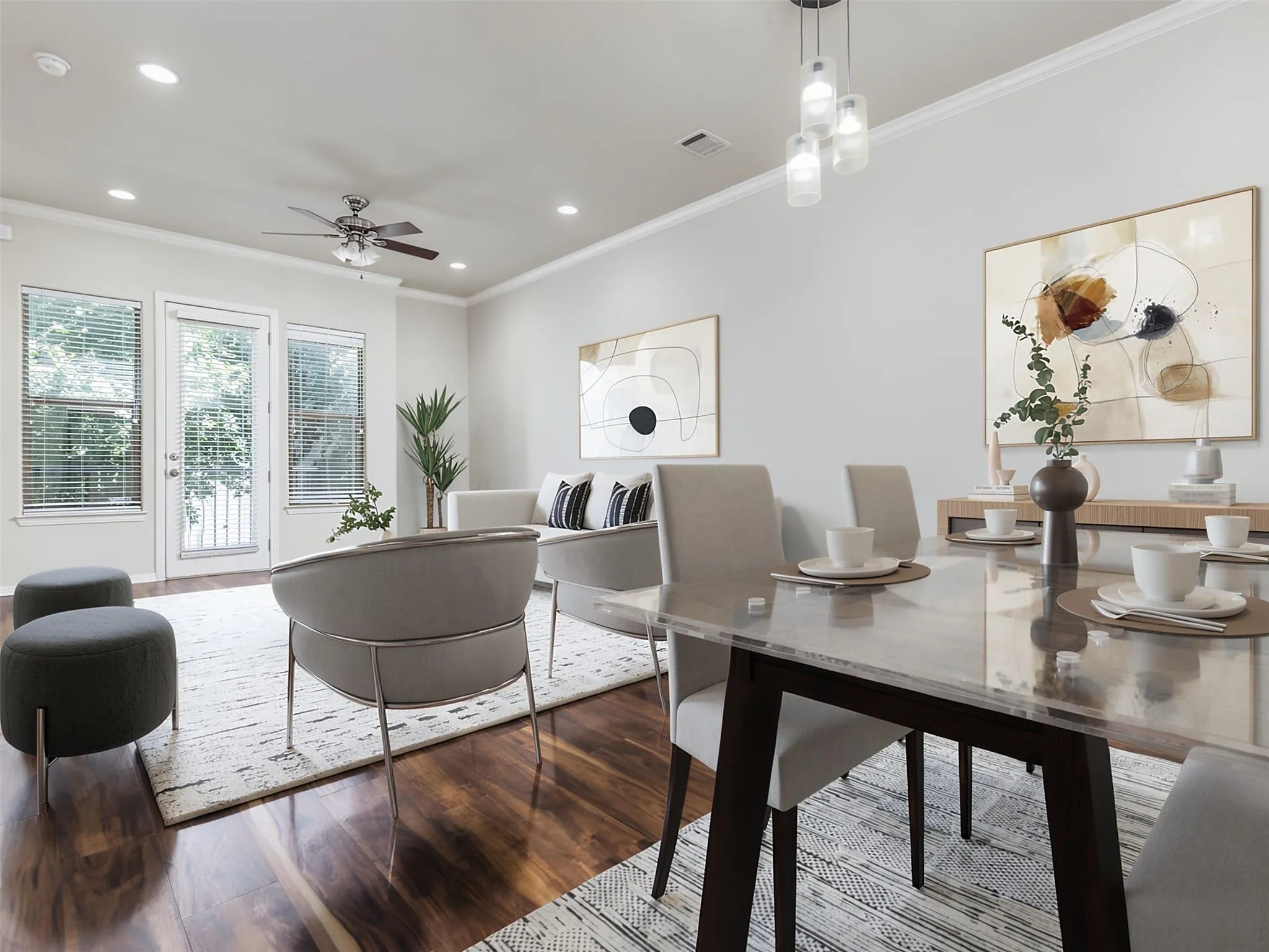 Photo 2 of 1115 KINNEY AVE #18