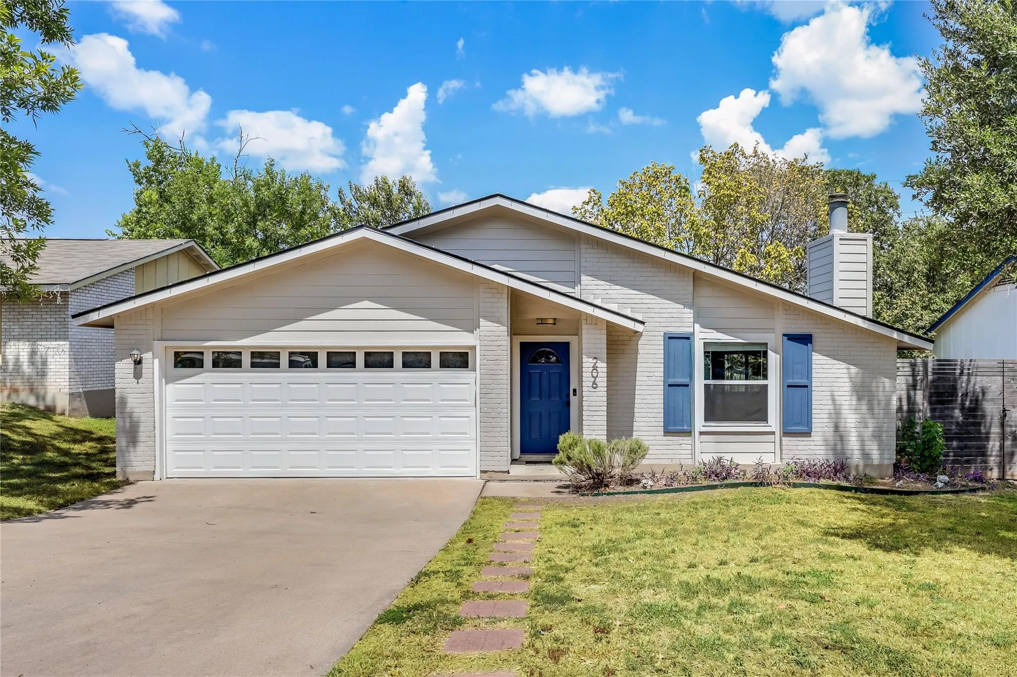 Photo of 206 CLEARDAY DR, Austin, TX, 78745