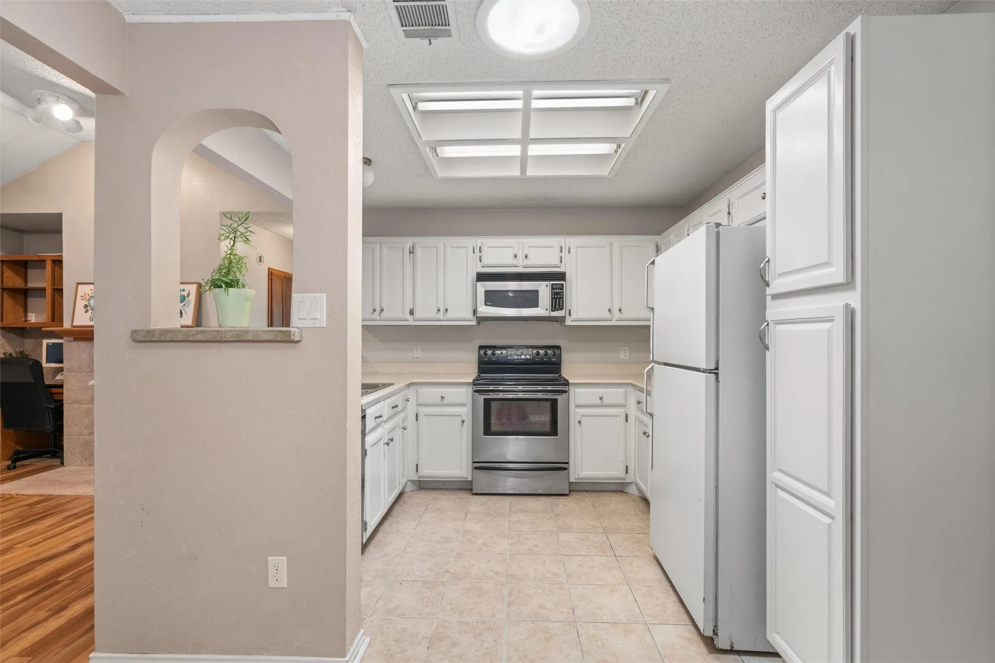 Photo 5 of 840 EAGLES WAY