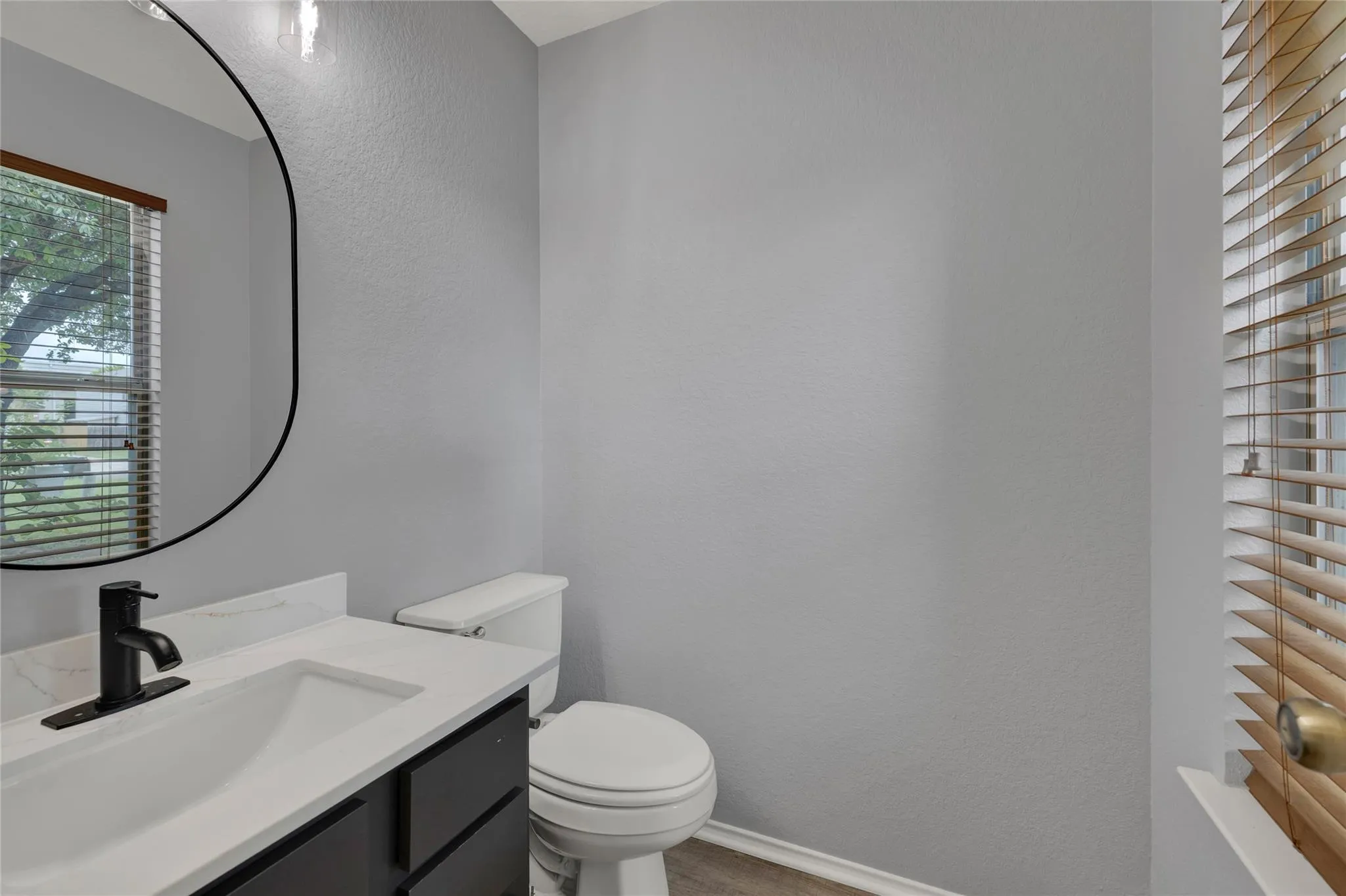 Photo 4 of 188 LEXWORD LN