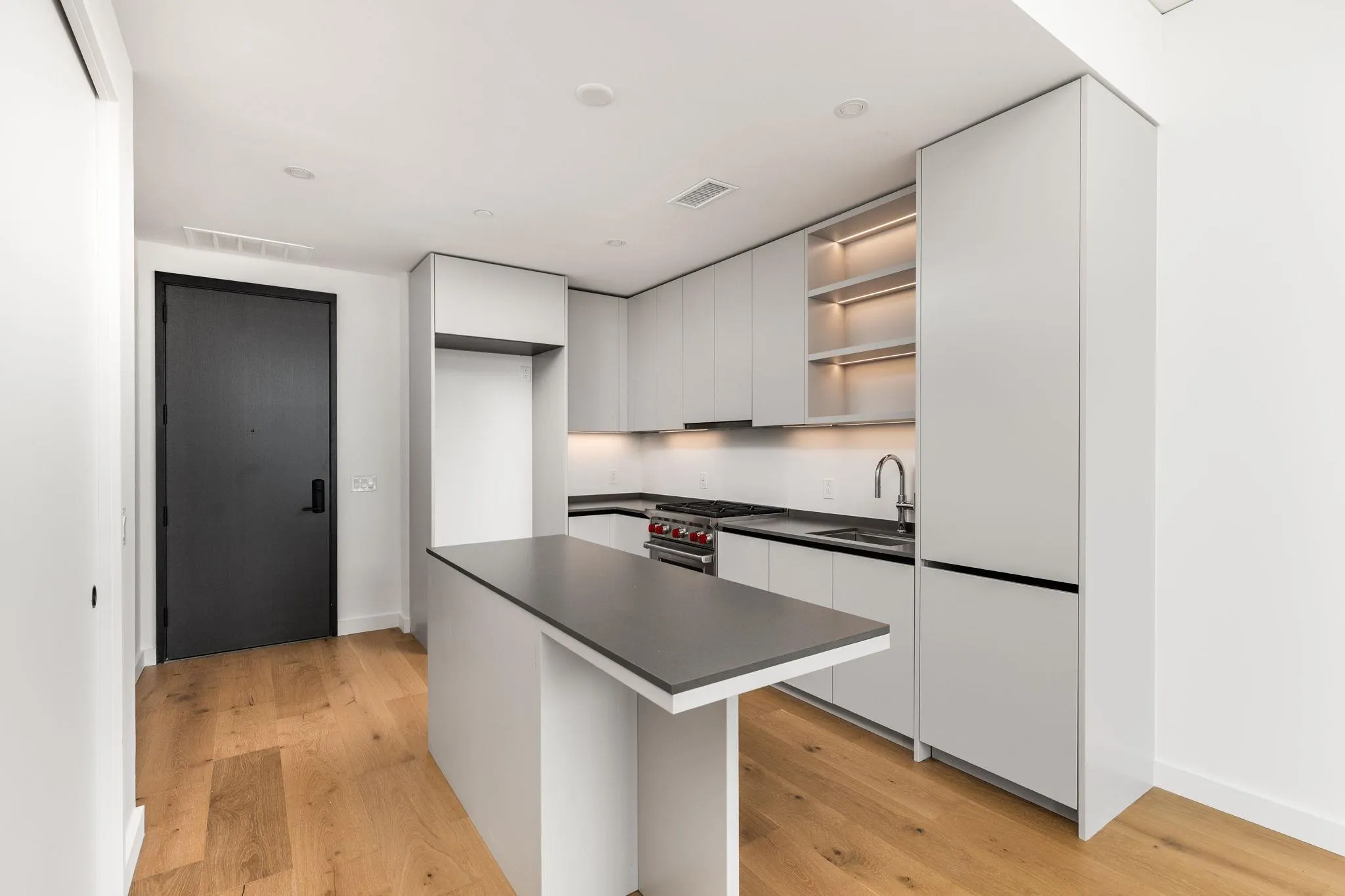 Photo 5 of 610 DAVIS ST #3009