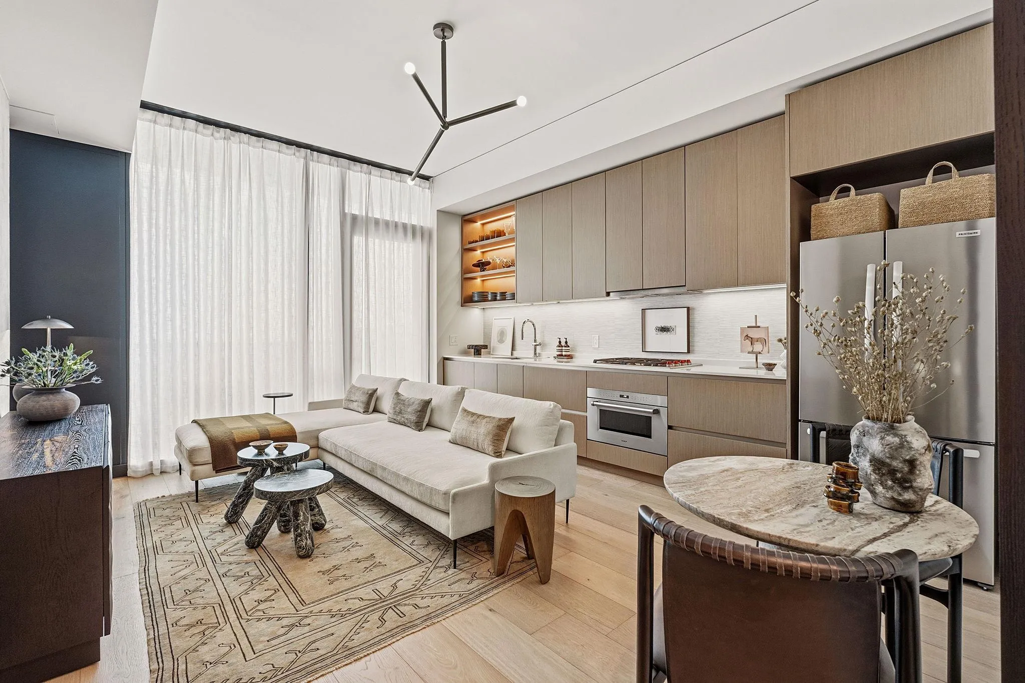 Photo 3 of 610 DAVIS ST #2906