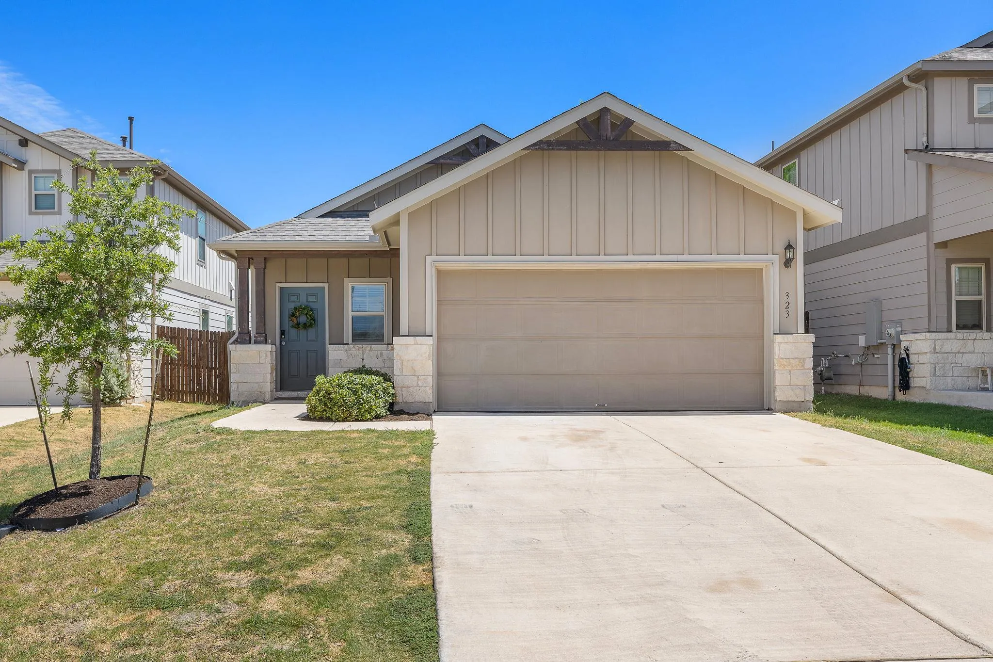 Photo of 323 ZUMA DR, Liberty Hill, TX, 78642