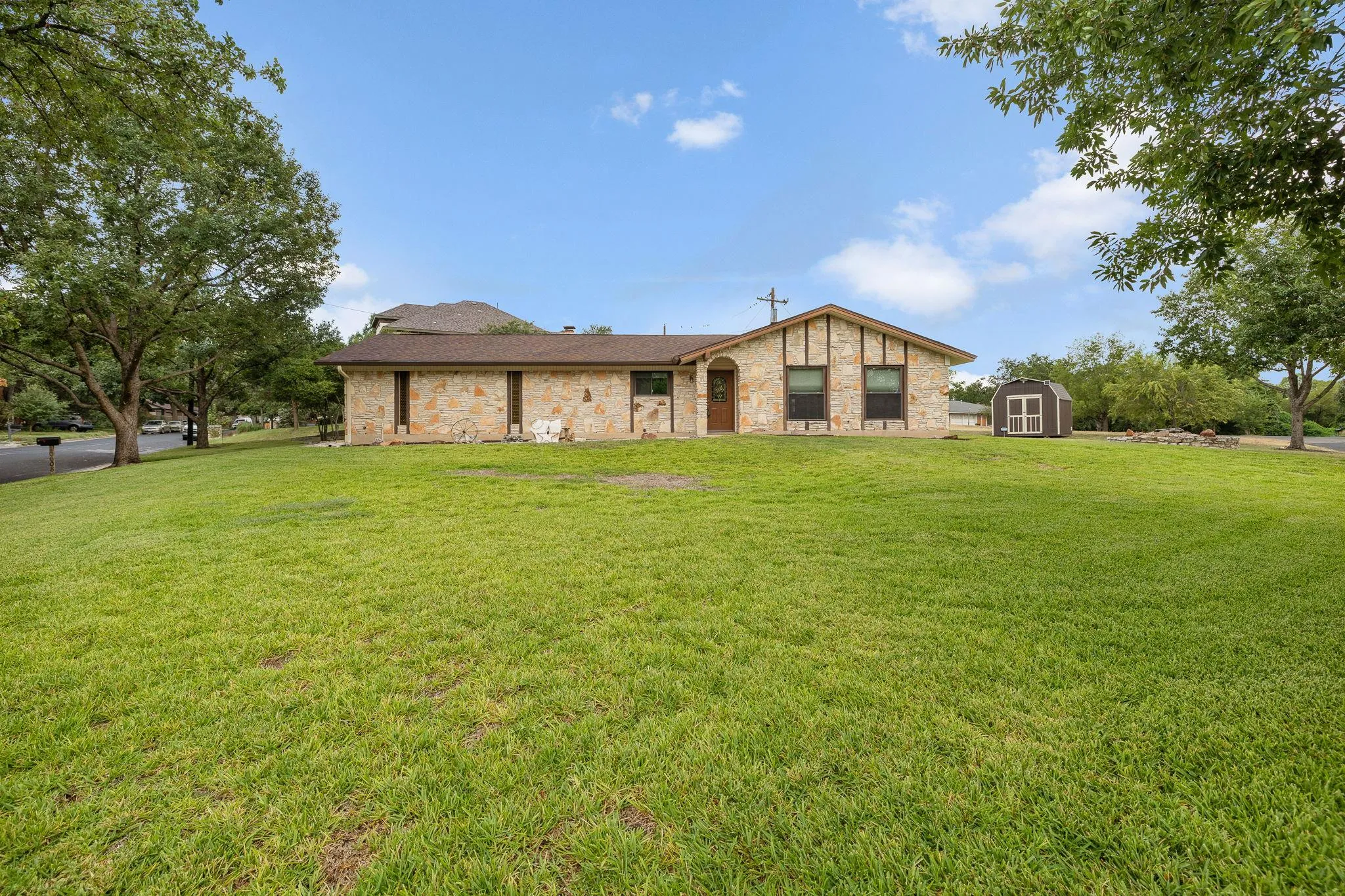 Photo of 10608 DENELL CIR, Austin, TX, 78753