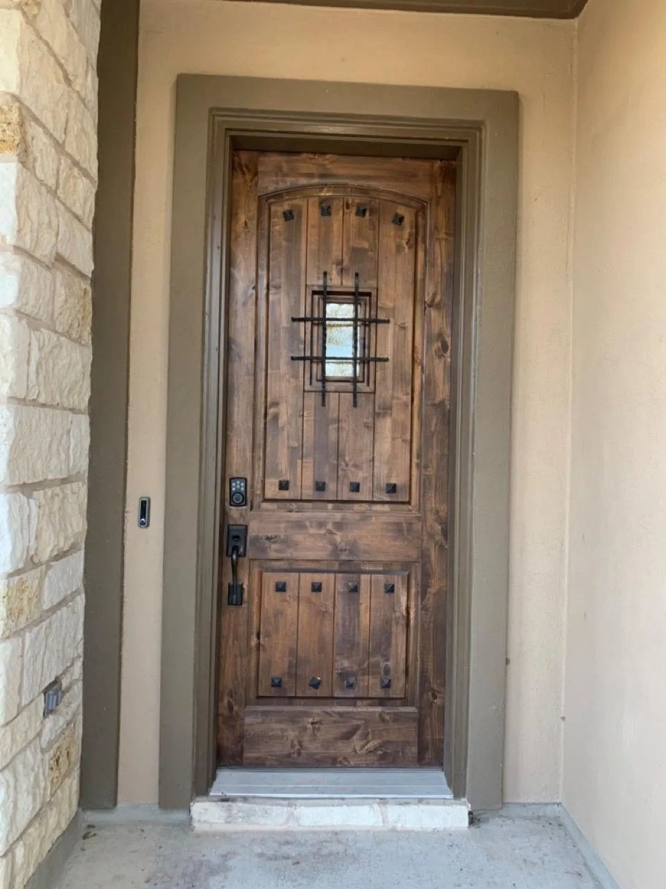 Photo 4 of 2713 SANTA ROSITA CT