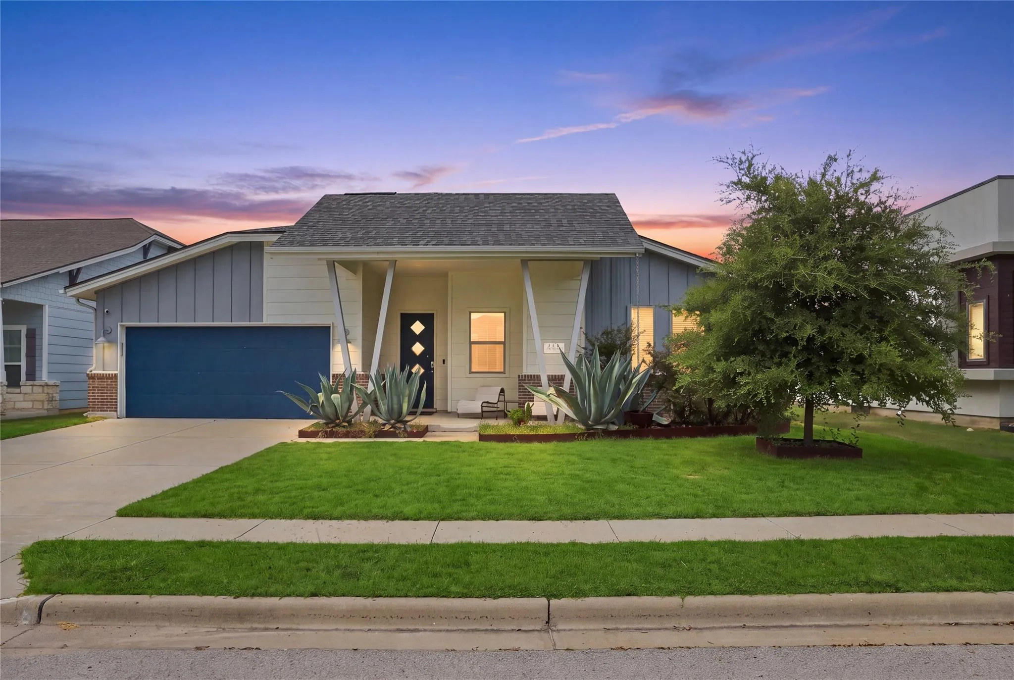 Photo of 112 DAX DR, Liberty Hill, TX, 78642