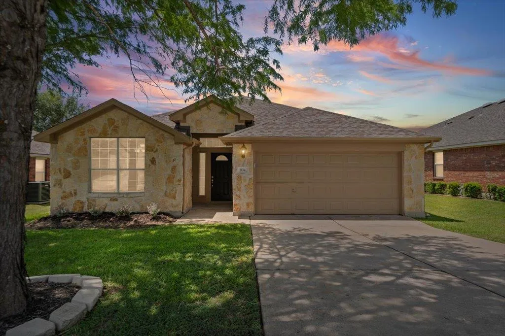 Photo of 834 DARK HORSE LN, Buda, TX, 78610