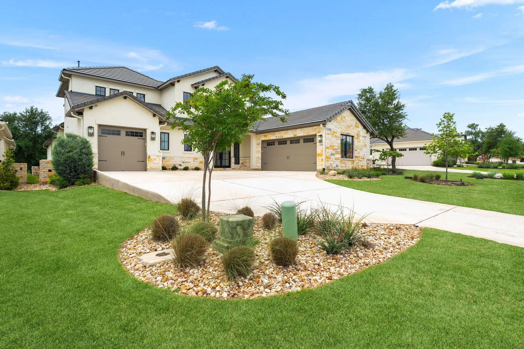 Photo 2 of 1106 FLINT RIDGE TRL