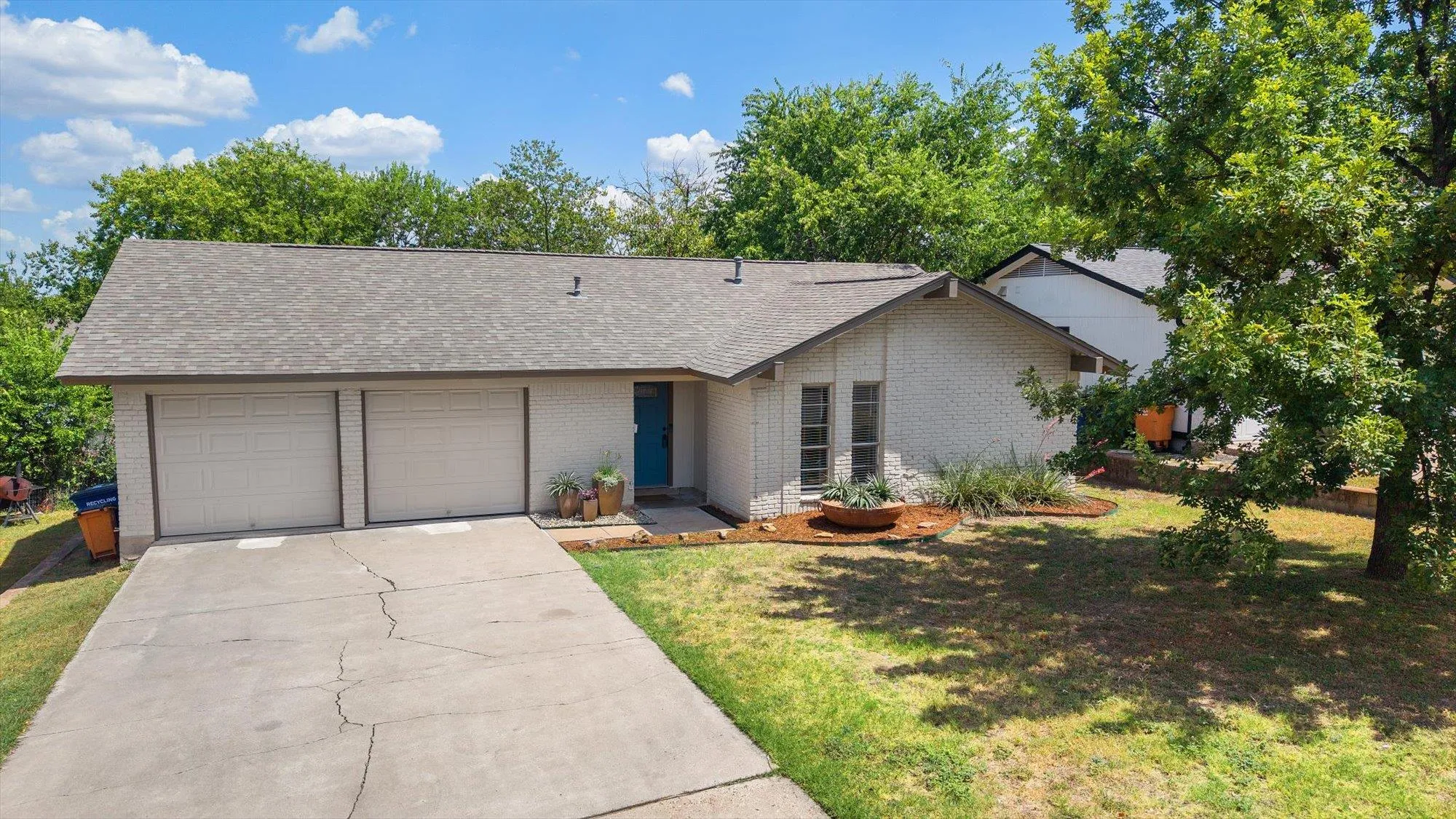Photo 3 of 9505 QUAIL CT