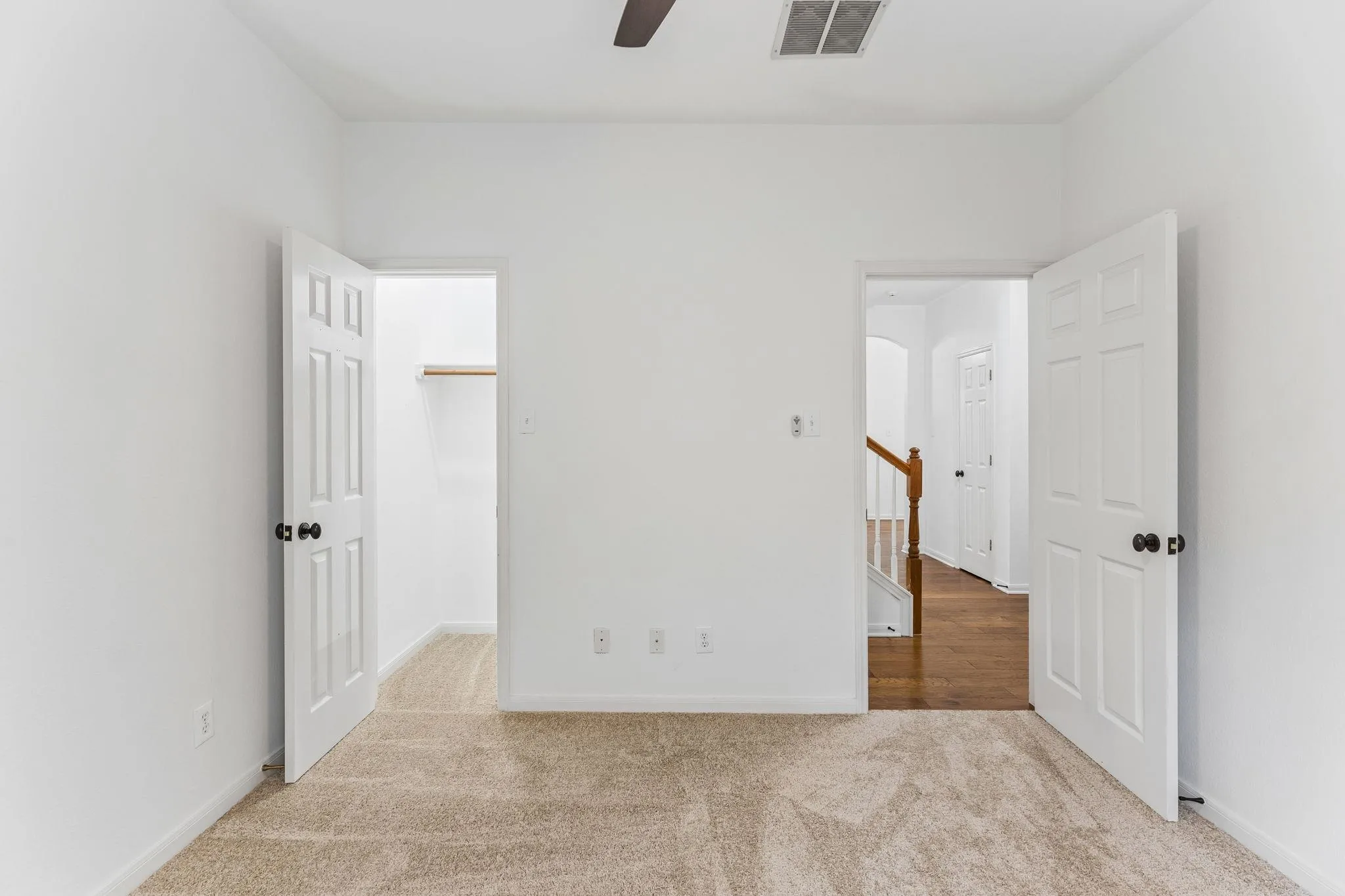 Photo 2 of 2107 TATTLER DR