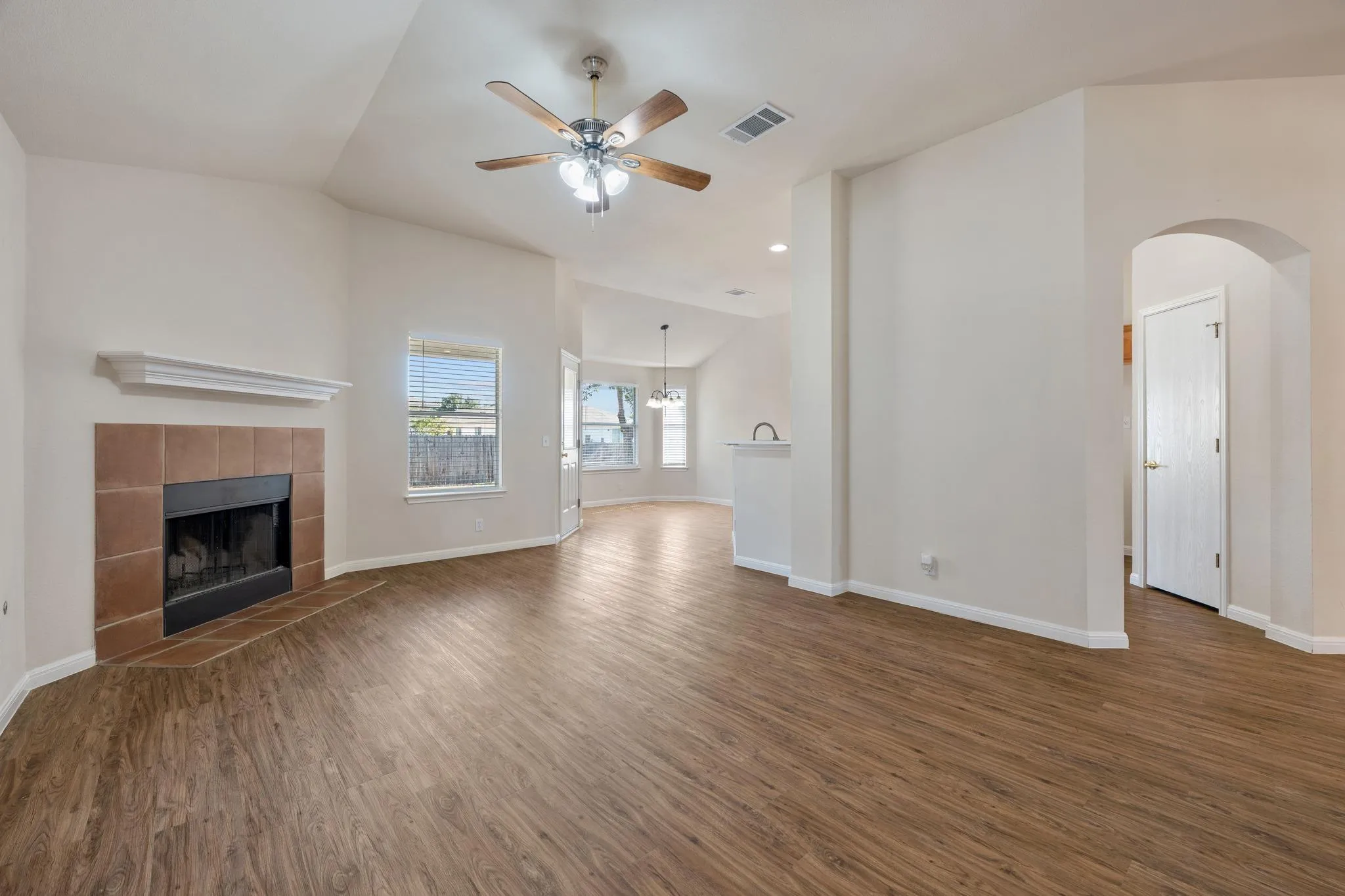 Photo 5 of 15210 MIMEBARK WAY