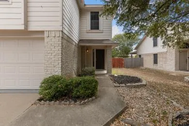 Photo 5 of 17411 VALENTINE DR