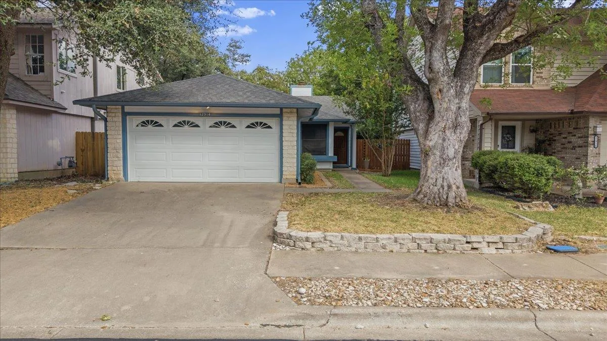 Photo of 12914 STEEPLE CHASE DR, Austin, TX, 78729